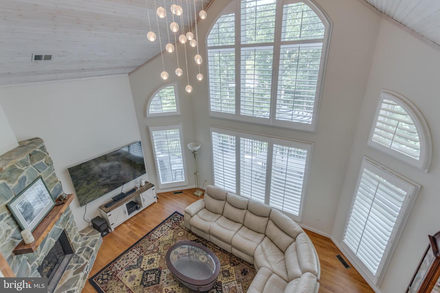 1079 LAKEVIEW DR, CROSS JUNCTION, Virginia 22625, 4 Bedrooms Bedrooms, ,3 BathroomsBathrooms,Residential,For sale,1079 LAKEVIEW DR,VAFV2035070 MLS # VAFV2035070