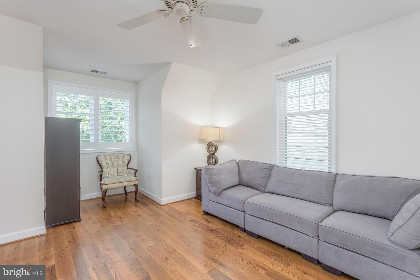 1079 LAKEVIEW DR, CROSS JUNCTION, Virginia 22625, 4 Bedrooms Bedrooms, ,3 BathroomsBathrooms,Residential,For sale,1079 LAKEVIEW DR,VAFV2035070 MLS # VAFV2035070