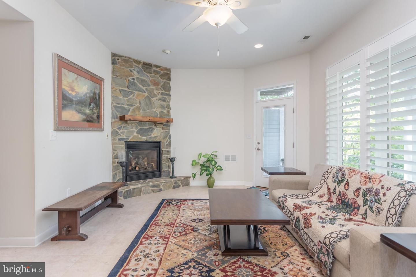 1079 LAKEVIEW DR, CROSS JUNCTION, Virginia 22625, 4 Bedrooms Bedrooms, ,3 BathroomsBathrooms,Residential,For sale,1079 LAKEVIEW DR,VAFV2035070 MLS # VAFV2035070