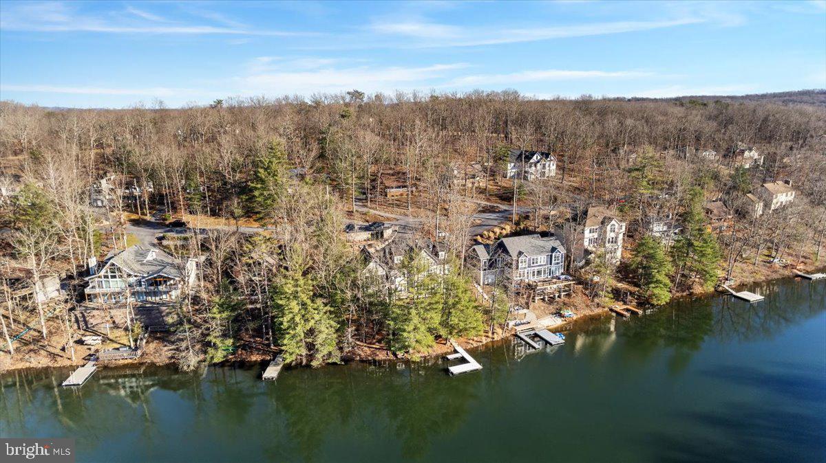 1079 LAKEVIEW DR, CROSS JUNCTION, Virginia 22625, 4 Bedrooms Bedrooms, ,3 BathroomsBathrooms,Residential,For sale,1079 LAKEVIEW DR,VAFV2035070 MLS # VAFV2035070