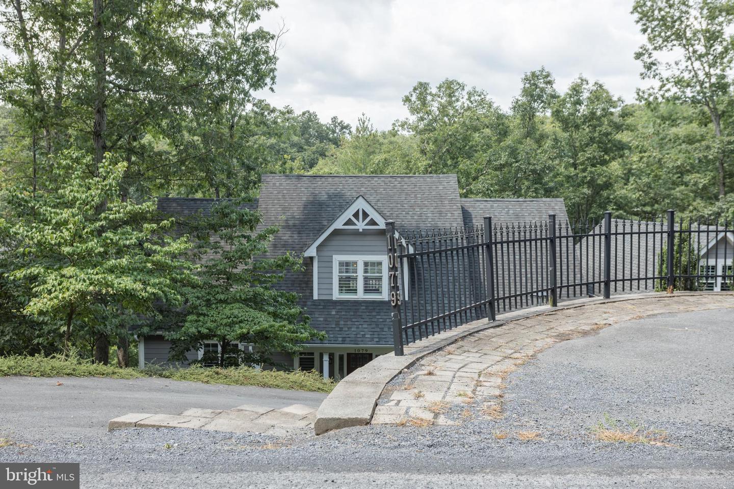1079 LAKEVIEW DR, CROSS JUNCTION, Virginia 22625, 4 Bedrooms Bedrooms, ,3 BathroomsBathrooms,Residential,For sale,1079 LAKEVIEW DR,VAFV2035070 MLS # VAFV2035070