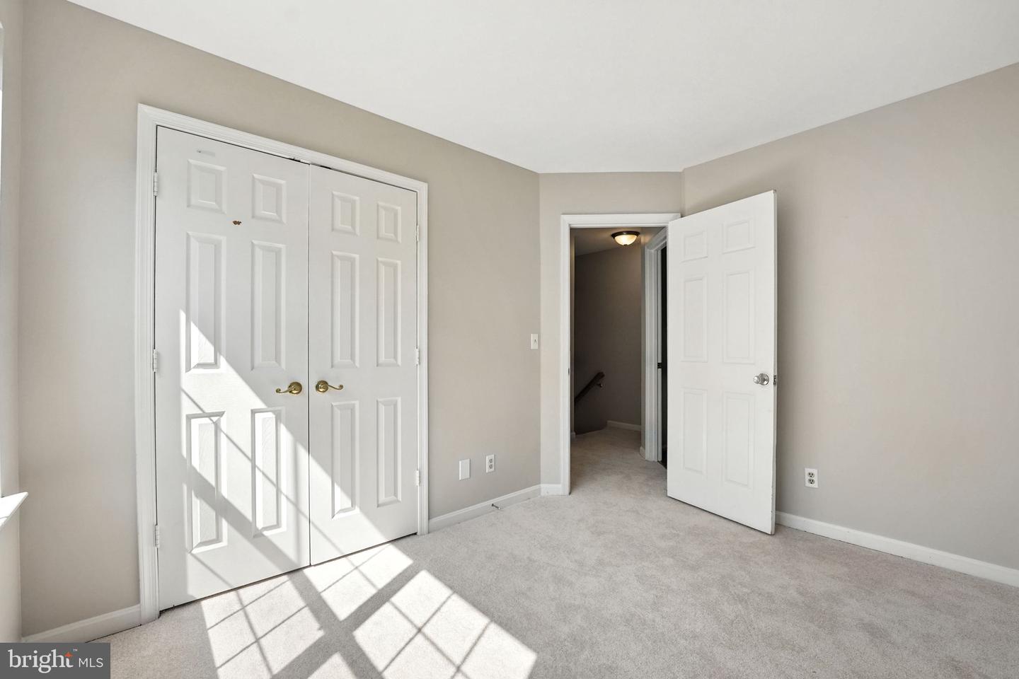 15675 VIEWPOINT CIR, DUMFRIES, Virginia 22025, 2 Bedrooms Bedrooms, ,2 BathroomsBathrooms,Residential,For sale,15675 VIEWPOINT CIR,VAPW2097900 MLS # VAPW2097900