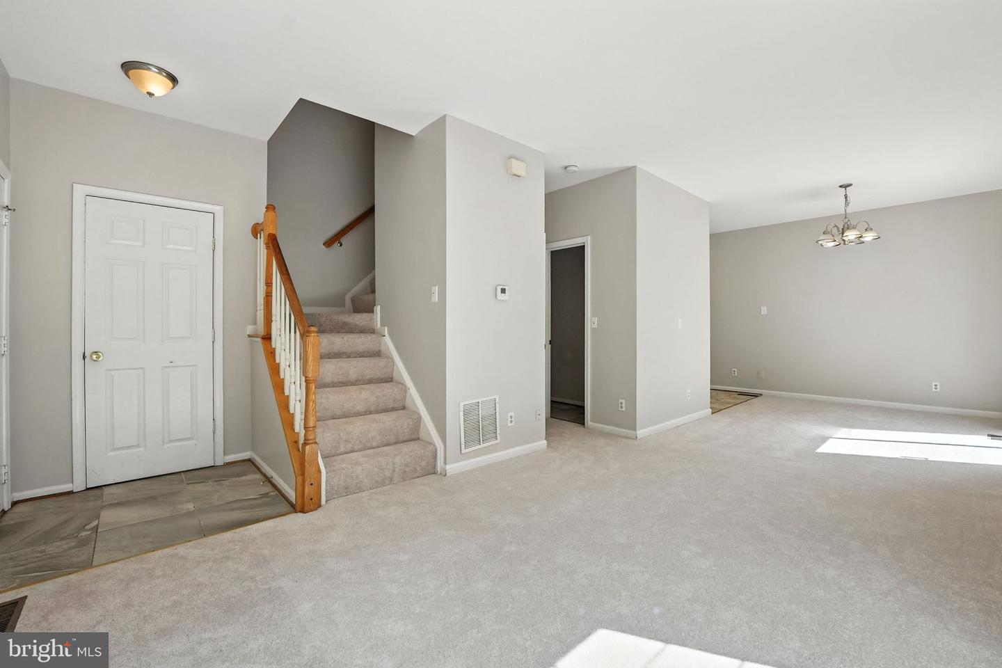 15675 VIEWPOINT CIR, DUMFRIES, Virginia 22025, 2 Bedrooms Bedrooms, ,2 BathroomsBathrooms,Residential,For sale,15675 VIEWPOINT CIR,VAPW2097900 MLS # VAPW2097900
