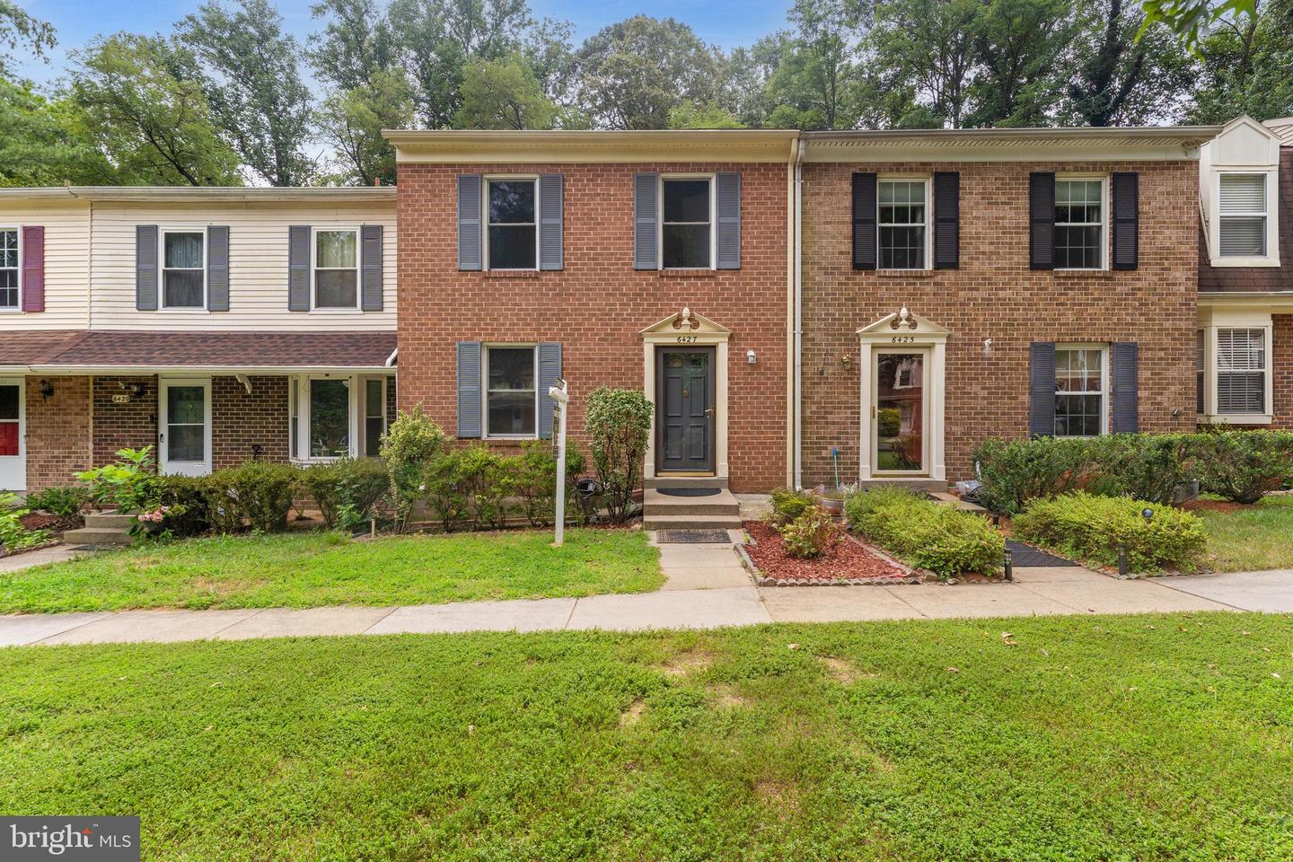 6427 OLD SCOTTS CT, SPRINGFIELD, Virginia 22152, 3 Bedrooms Bedrooms, ,2 BathroomsBathrooms,Residential,For sale,6427 OLD SCOTTS CT,VAFX2251616 MLS # VAFX2251616