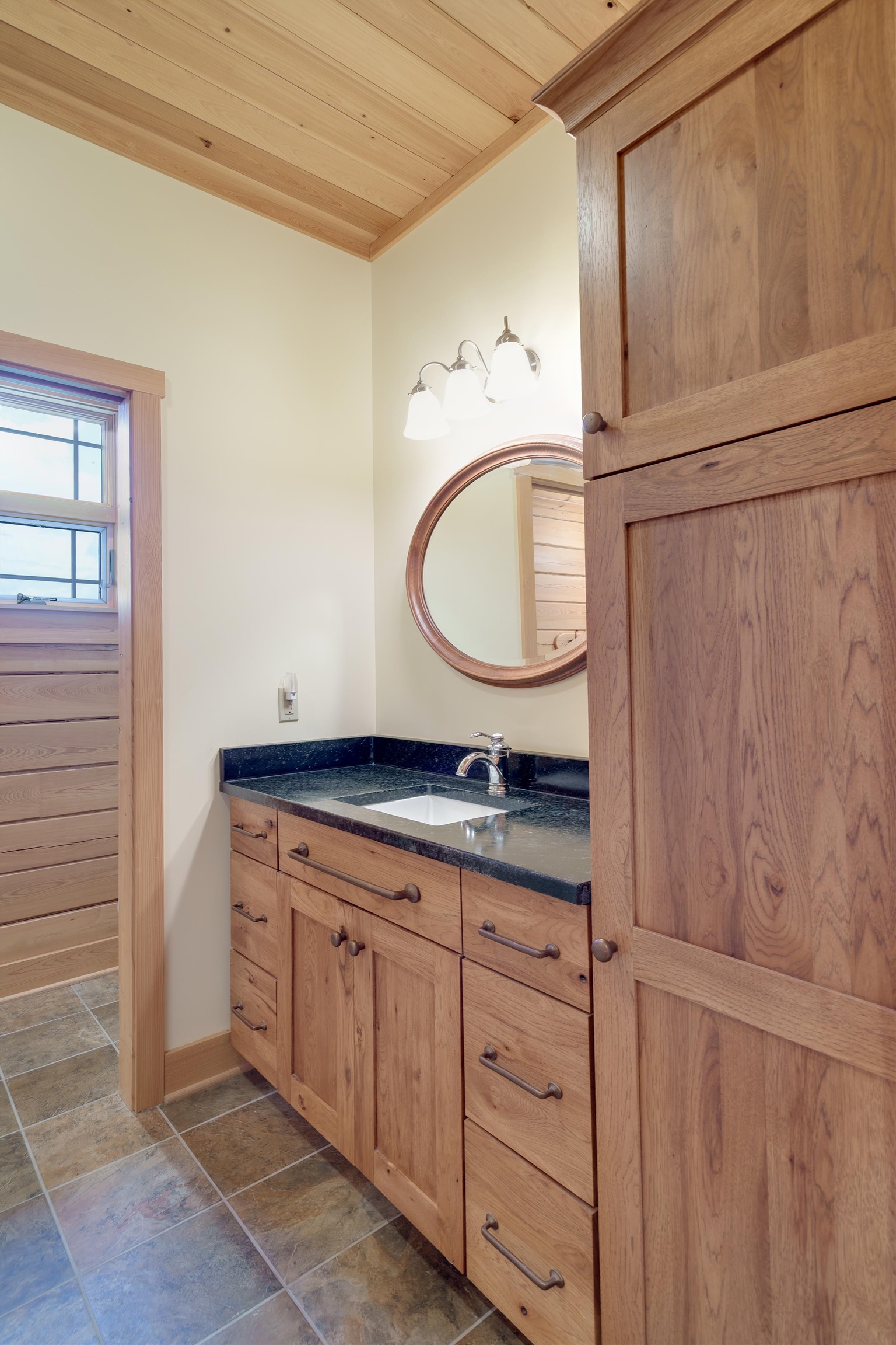 500 LOG CABIN LN, NEW MARKET, Virginia 22844, 3 Bedrooms Bedrooms, ,5 BathroomsBathrooms,Residential,500 LOG CABIN LN,667762 MLS # 667762