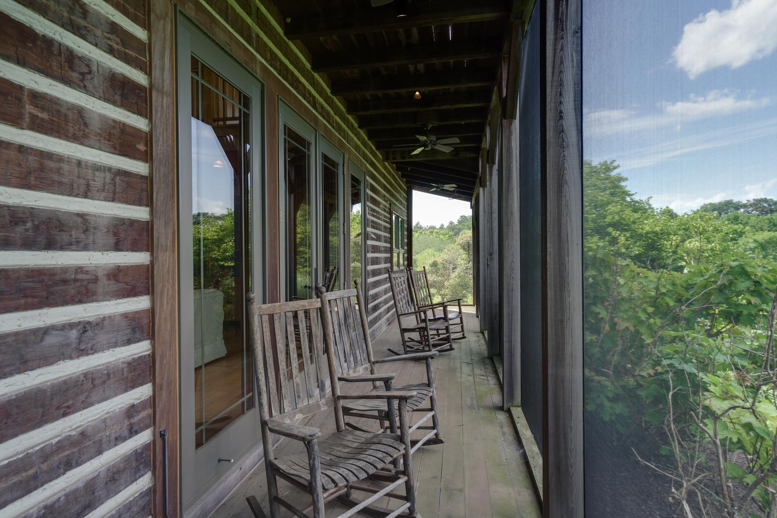500 LOG CABIN LN, NEW MARKET, Virginia 22844, 3 Bedrooms Bedrooms, ,5 BathroomsBathrooms,Residential,500 LOG CABIN LN,667762 MLS # 667762