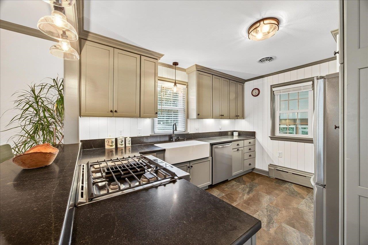 8 BELMONT DR, STAUNTON, Virginia 24401, 2 Bedrooms Bedrooms, ,2 BathroomsBathrooms,Residential,8 BELMONT DR,667982 MLS # 667982
