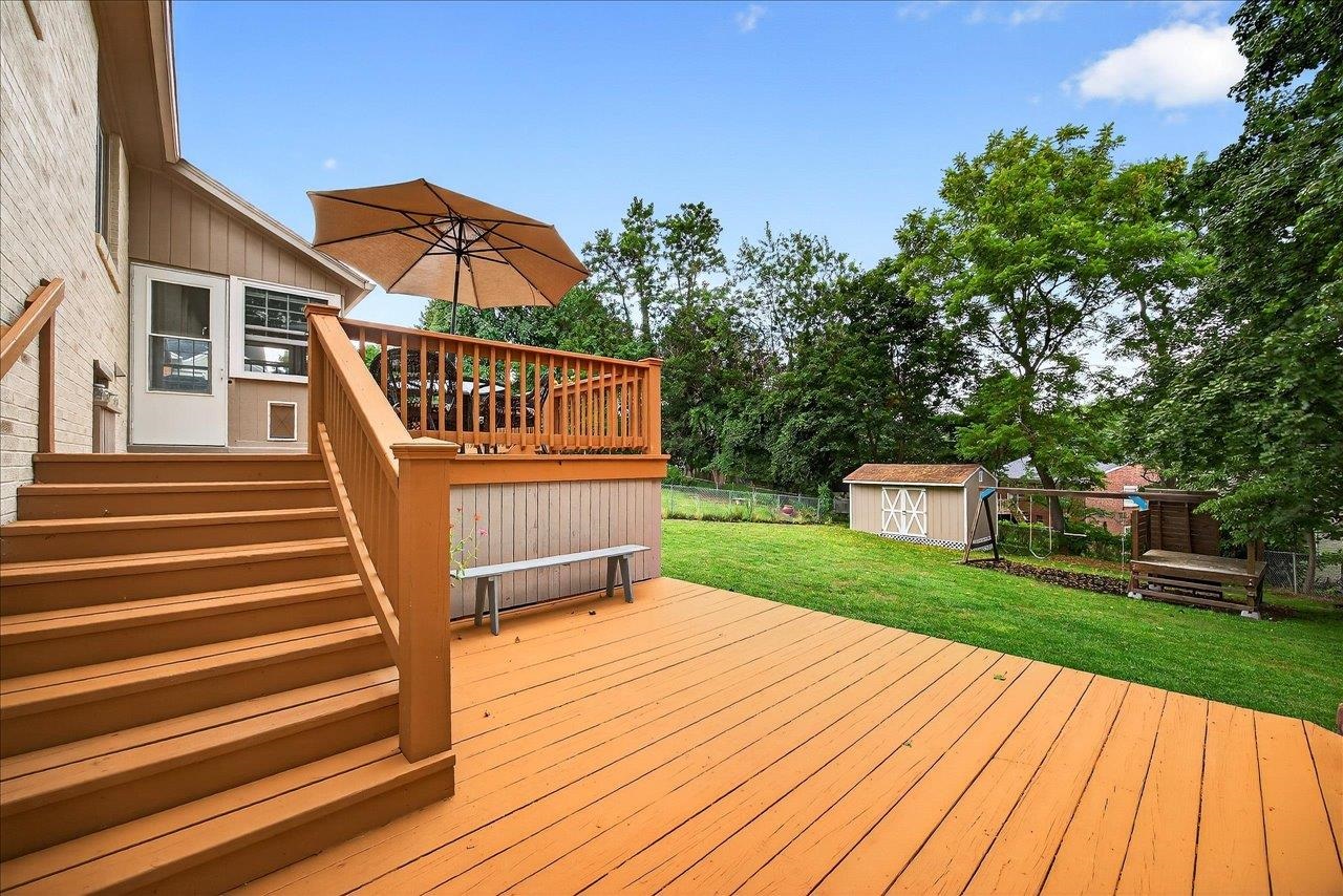 8 BELMONT DR, STAUNTON, Virginia 24401, 2 Bedrooms Bedrooms, ,2 BathroomsBathrooms,Residential,8 BELMONT DR,667982 MLS # 667982