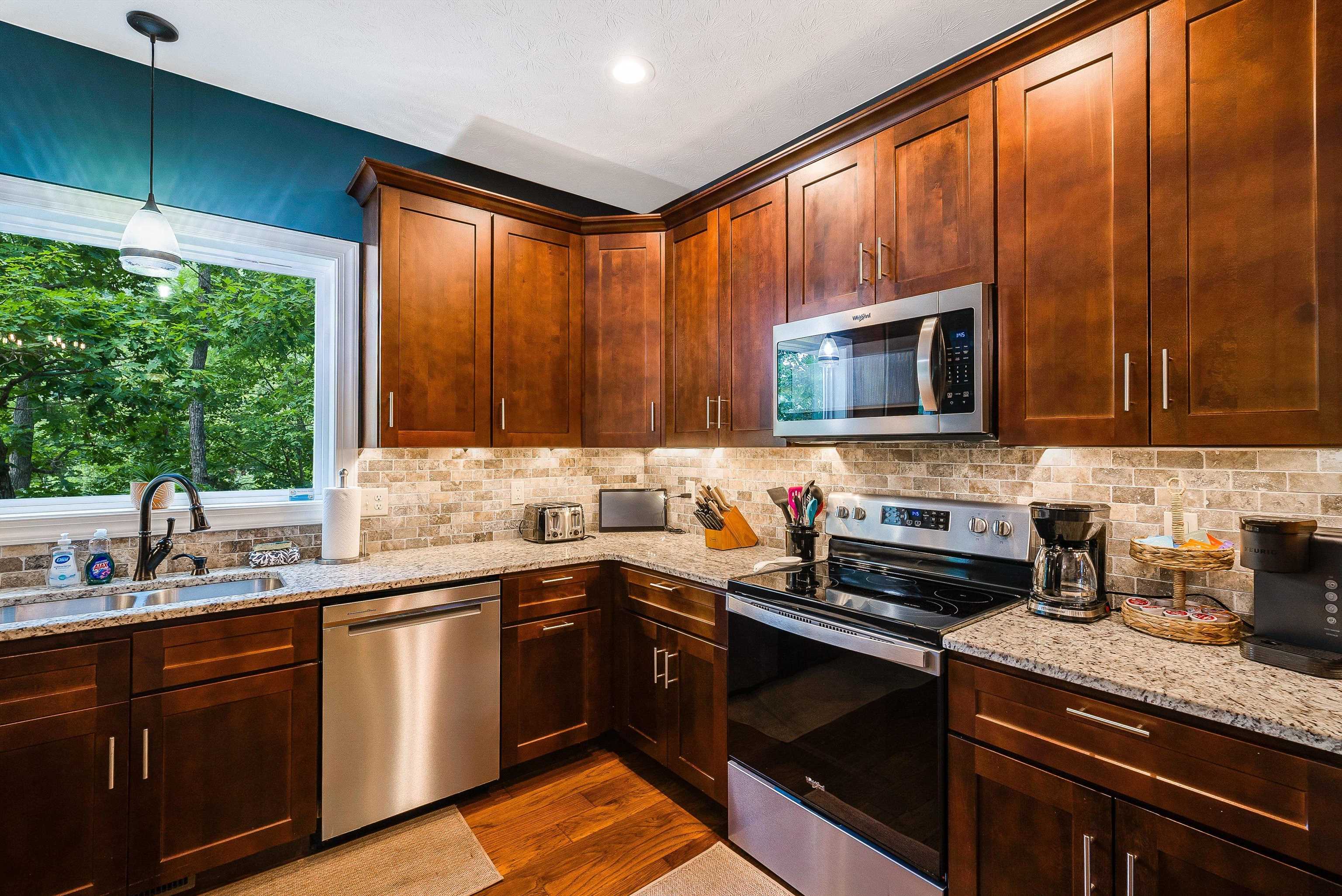 4627 PALMER RD, MCGAHEYSVILLE, Virginia 22840, 4 Bedrooms Bedrooms, ,3 BathroomsBathrooms,Residential,4627 PALMER RD,667984 MLS # 667984