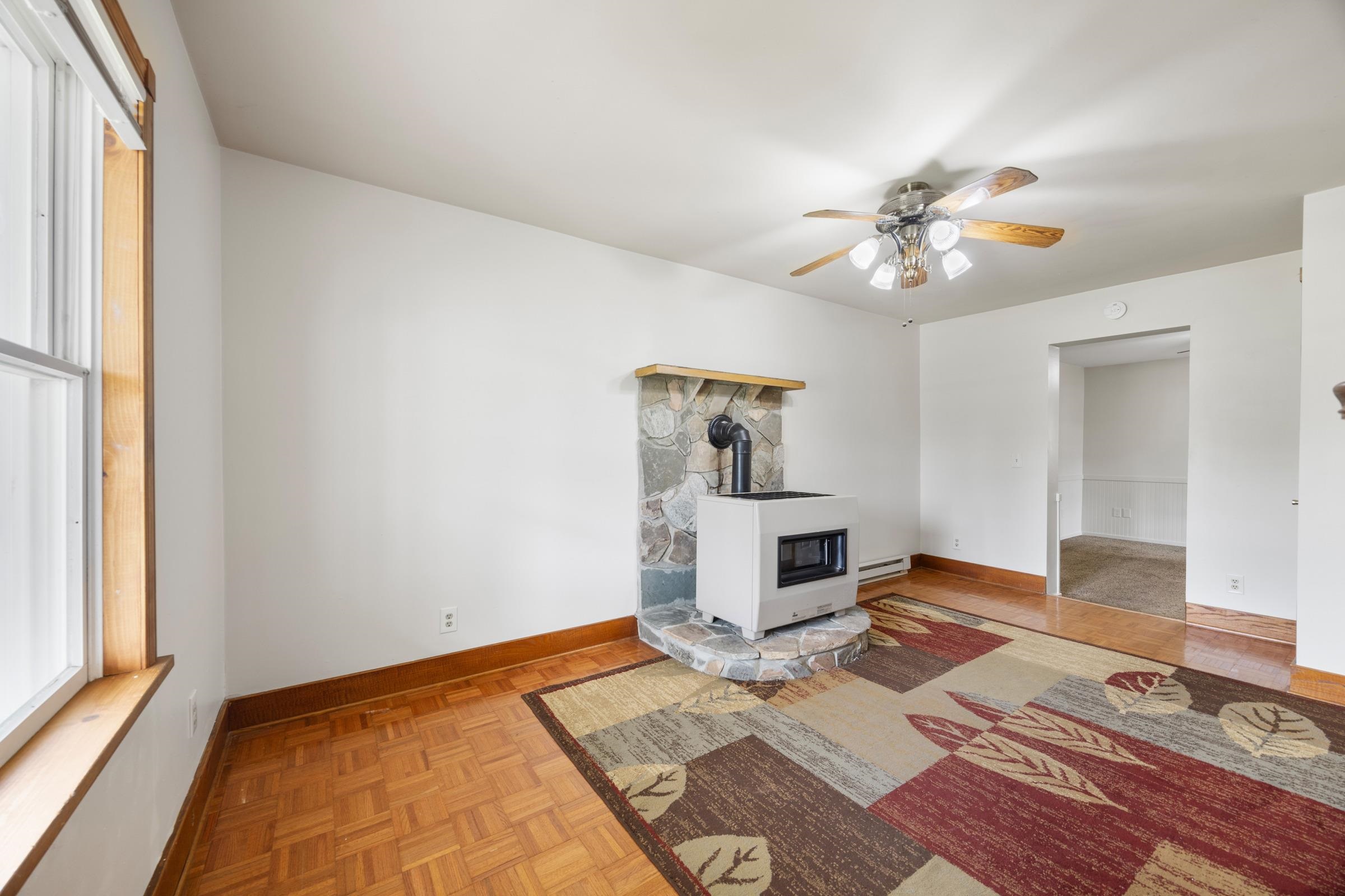 66 N BROAD ST, LURAY, Virginia 22835, 4 Bedrooms Bedrooms, ,2 BathroomsBathrooms,Residential,66 N BROAD ST,667985 MLS # 667985