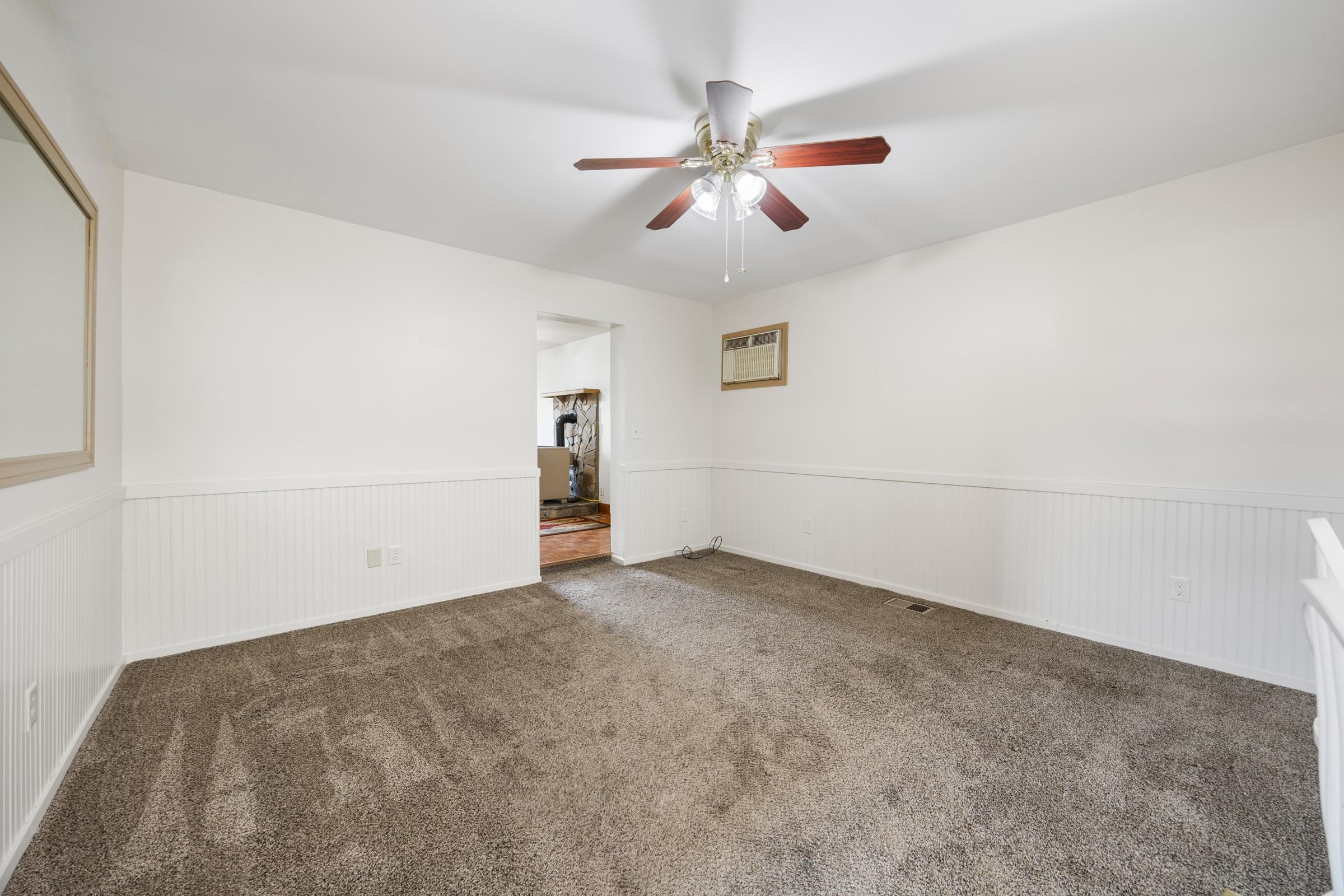 66 N BROAD ST, LURAY, Virginia 22835, 4 Bedrooms Bedrooms, ,2 BathroomsBathrooms,Residential,66 N BROAD ST,667985 MLS # 667985