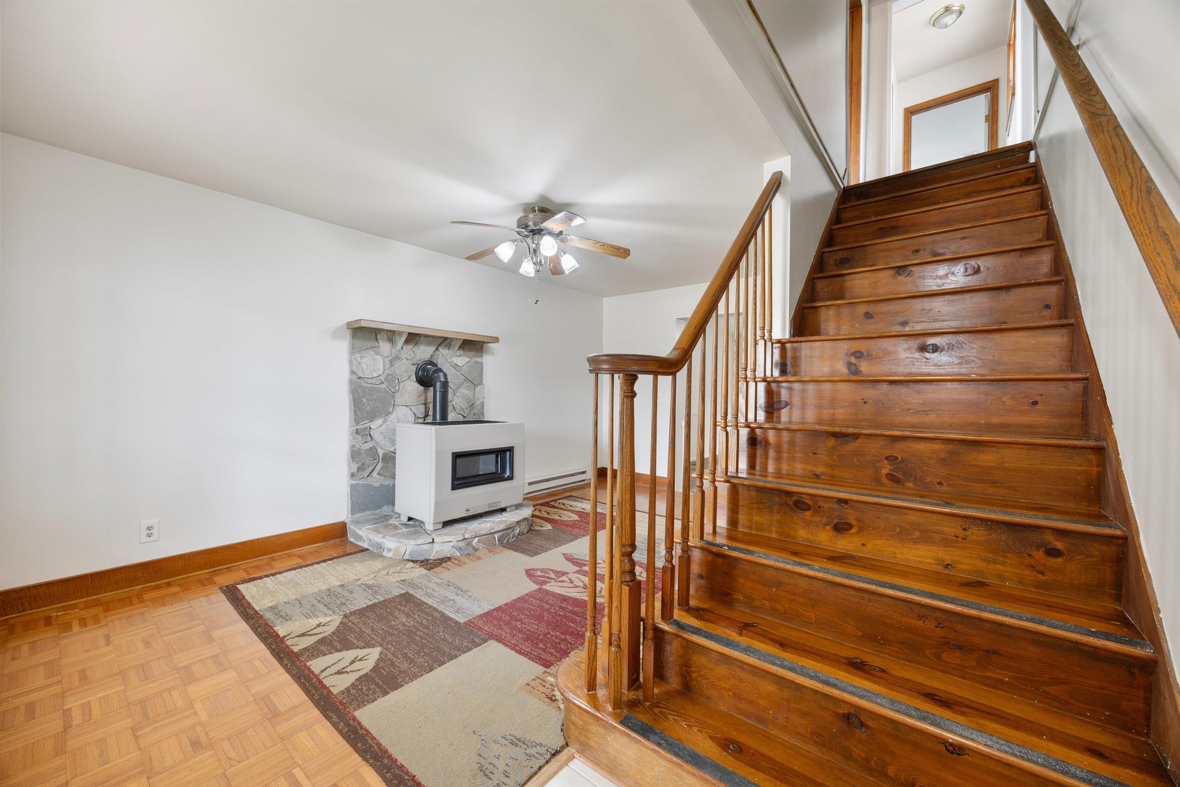 66 N BROAD ST, LURAY, Virginia 22835, 4 Bedrooms Bedrooms, ,2 BathroomsBathrooms,Residential,66 N BROAD ST,667985 MLS # 667985