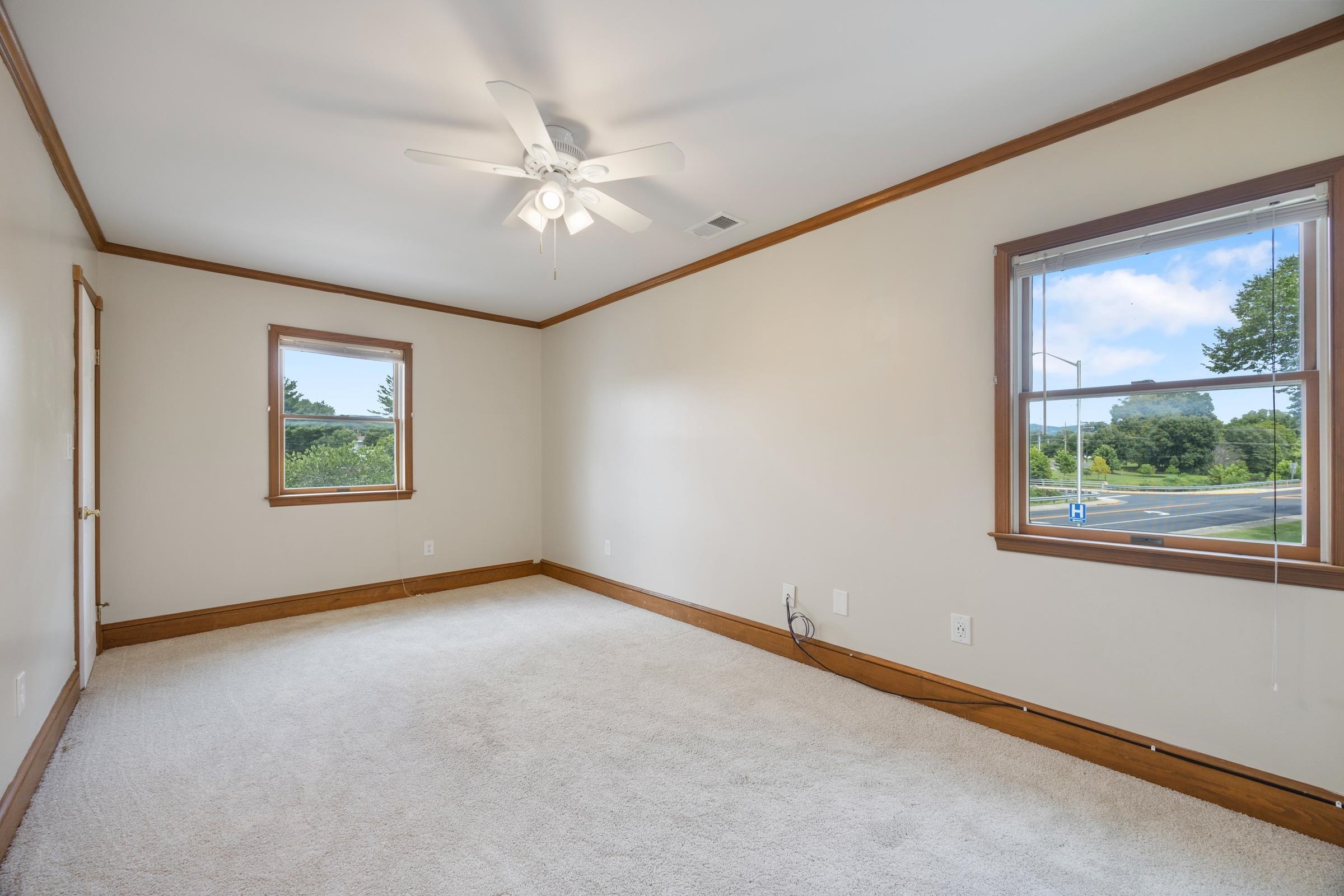 66 N BROAD ST, LURAY, Virginia 22835, 4 Bedrooms Bedrooms, ,2 BathroomsBathrooms,Residential,66 N BROAD ST,667985 MLS # 667985