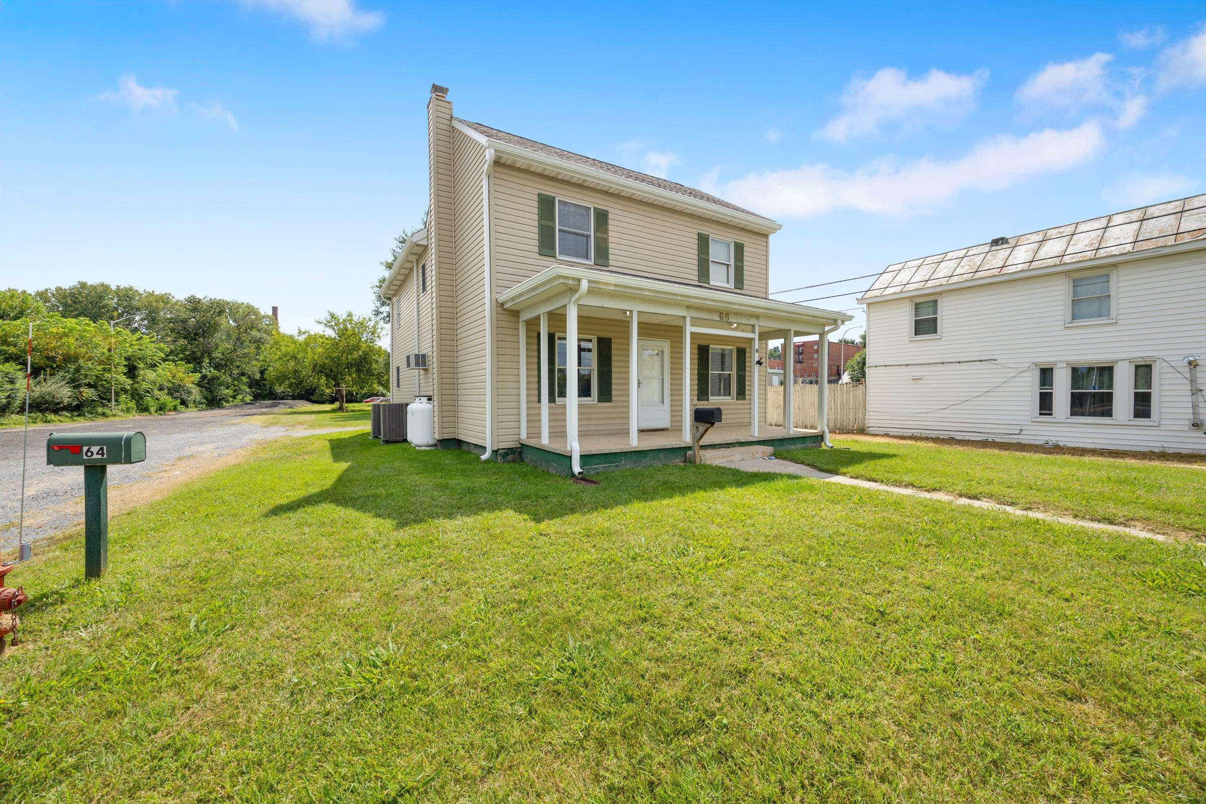 66 N BROAD ST, LURAY, Virginia 22835, 4 Bedrooms Bedrooms, ,2 BathroomsBathrooms,Residential,66 N BROAD ST,667985 MLS # 667985