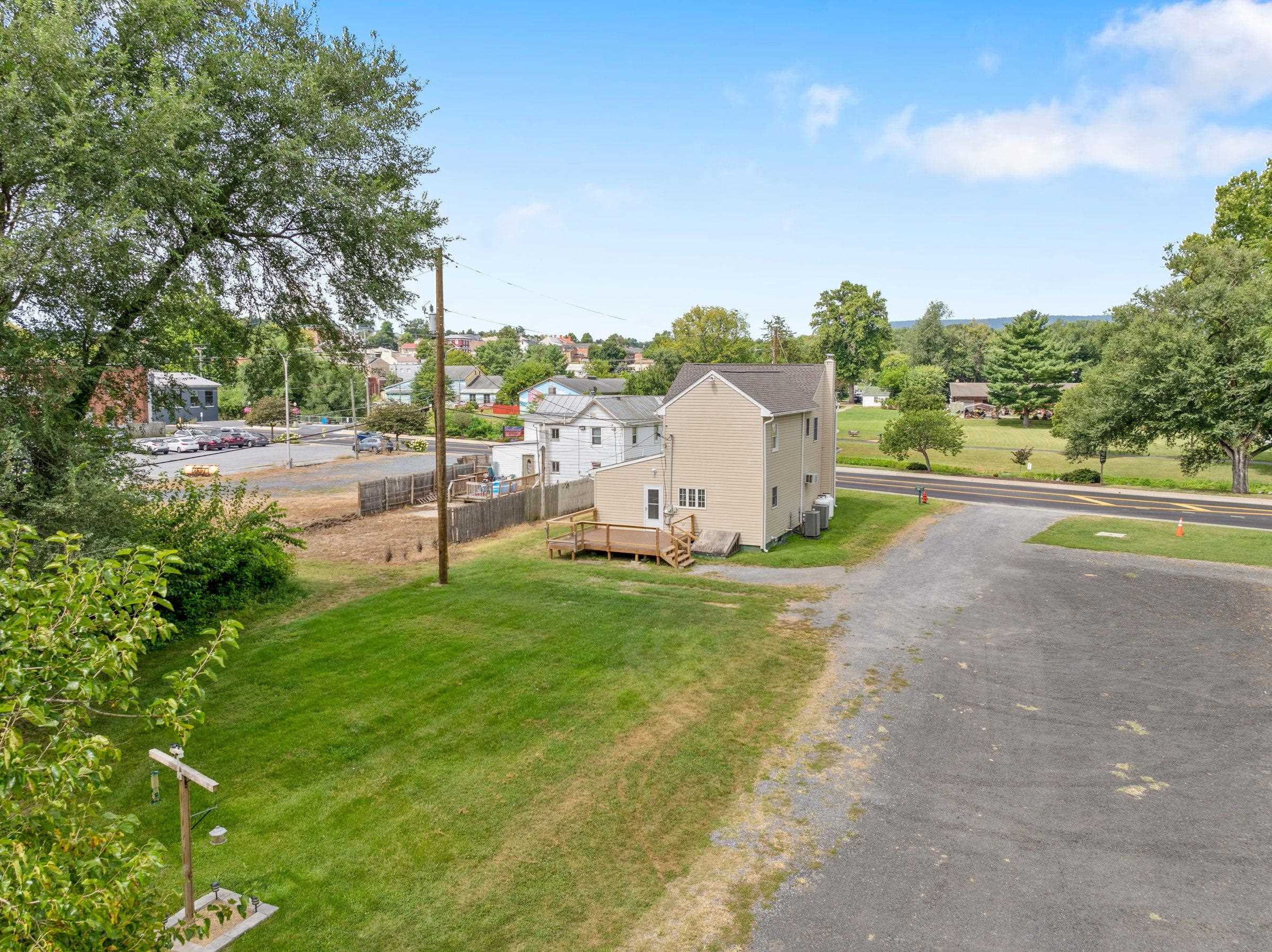 66 N BROAD ST, LURAY, Virginia 22835, 4 Bedrooms Bedrooms, ,2 BathroomsBathrooms,Residential,66 N BROAD ST,667985 MLS # 667985