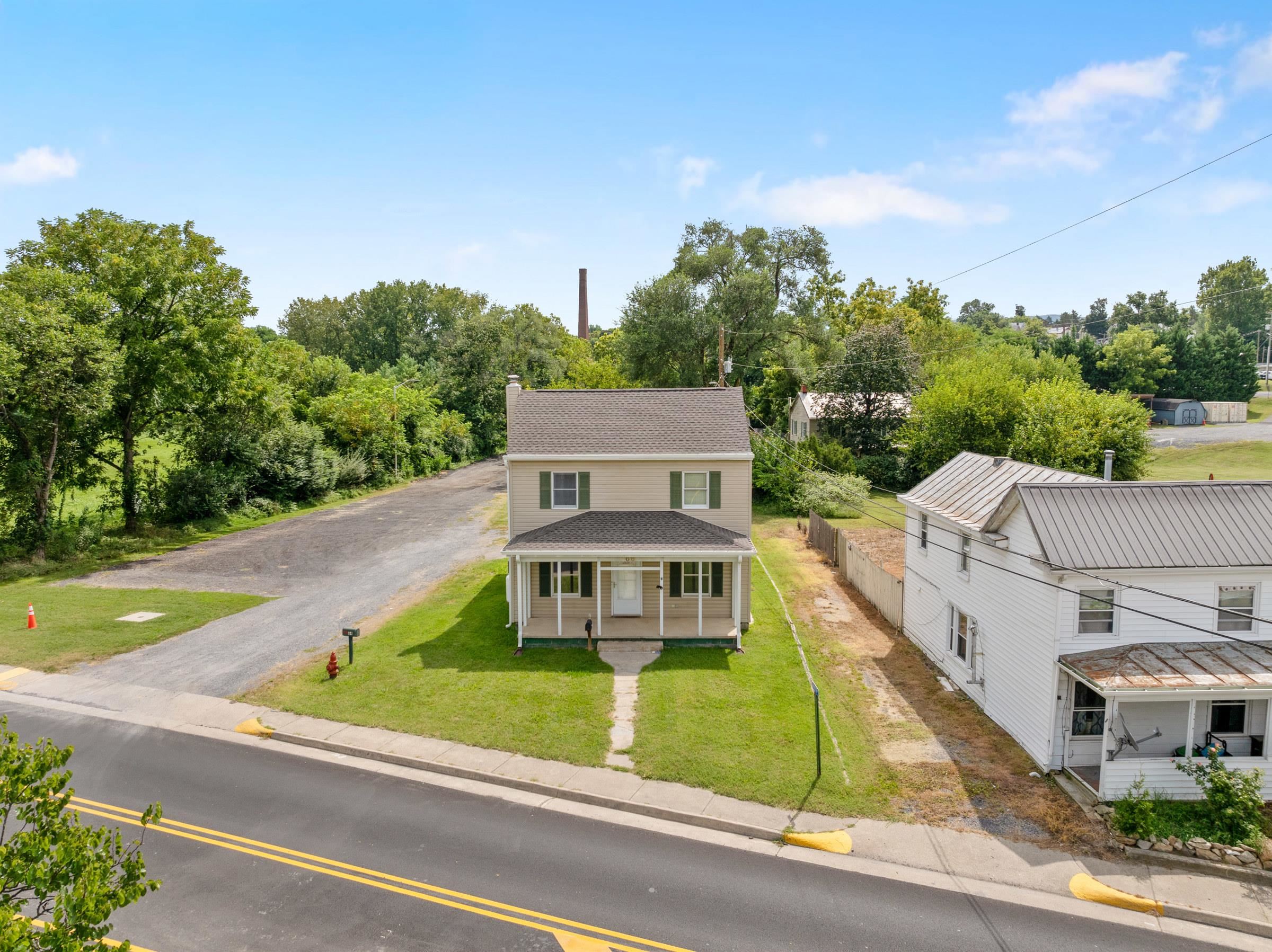 66 N BROAD ST, LURAY, Virginia 22835, 4 Bedrooms Bedrooms, ,2 BathroomsBathrooms,Residential,66 N BROAD ST,667985 MLS # 667985
