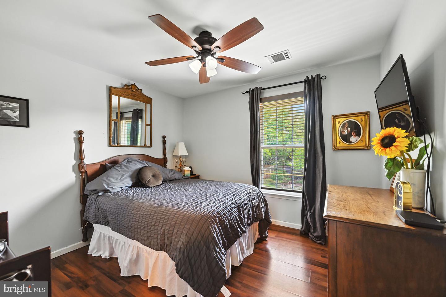 9605 LINDEN WOOD RD, MANASSAS, Virginia 20111, 4 Bedrooms Bedrooms, ,3 BathroomsBathrooms,Residential,For sale,9605 LINDEN WOOD RD,VAPW2098376 MLS # VAPW2098376