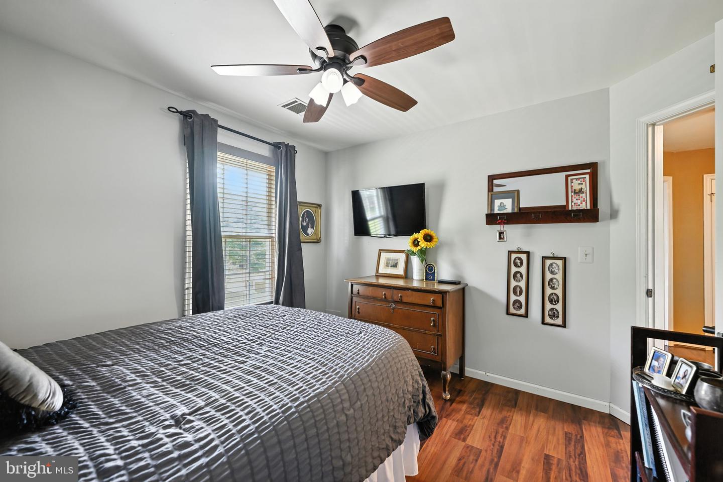 9605 LINDEN WOOD RD, MANASSAS, Virginia 20111, 4 Bedrooms Bedrooms, ,3 BathroomsBathrooms,Residential,For sale,9605 LINDEN WOOD RD,VAPW2098376 MLS # VAPW2098376