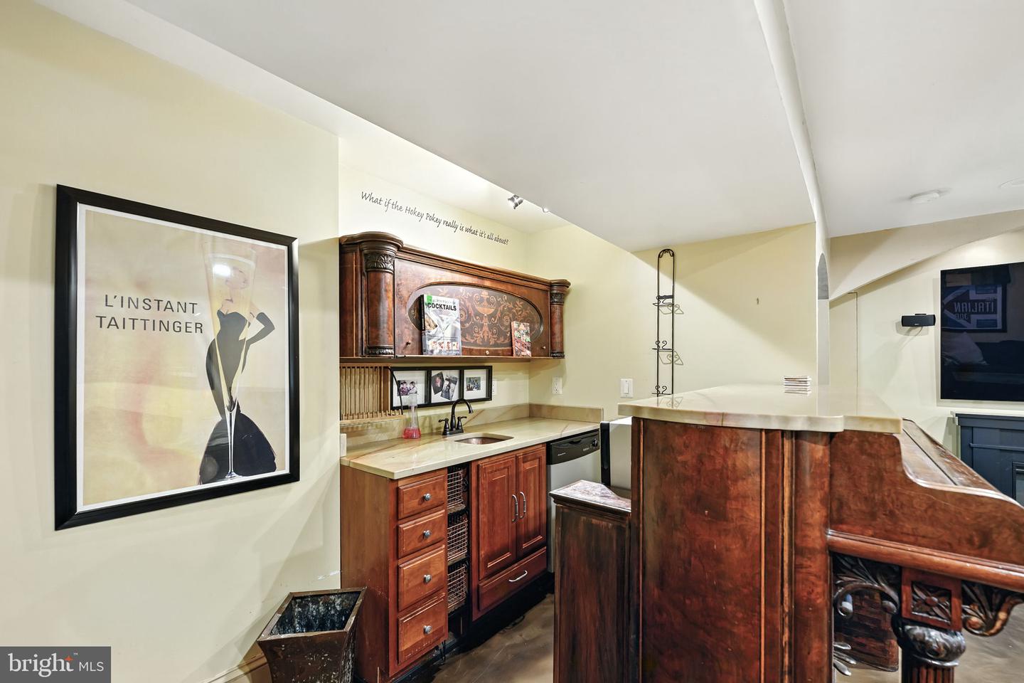 9605 LINDEN WOOD RD, MANASSAS, Virginia 20111, 4 Bedrooms Bedrooms, ,3 BathroomsBathrooms,Residential,For sale,9605 LINDEN WOOD RD,VAPW2098376 MLS # VAPW2098376