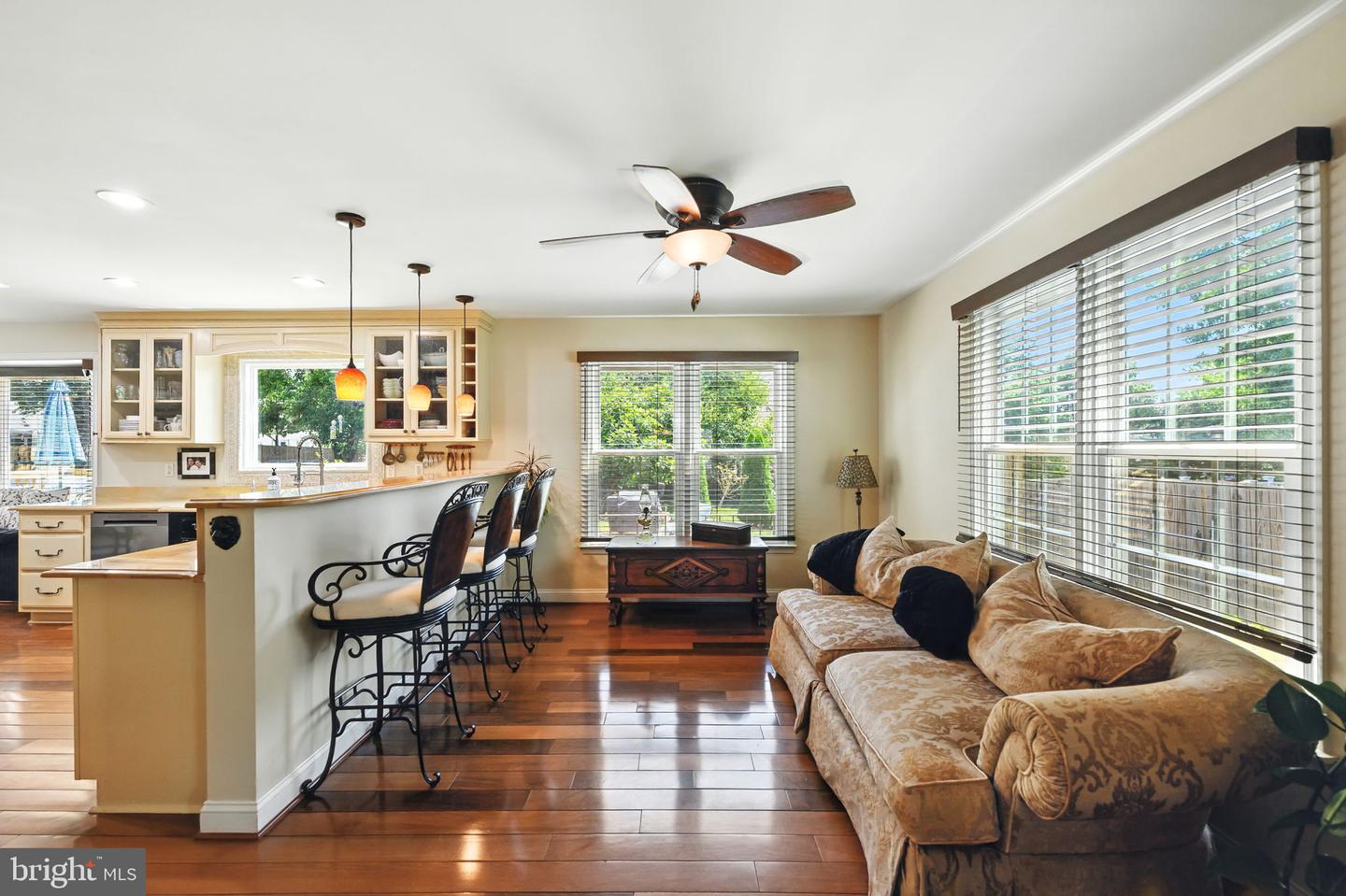 9605 LINDEN WOOD RD, MANASSAS, Virginia 20111, 4 Bedrooms Bedrooms, ,3 BathroomsBathrooms,Residential,For sale,9605 LINDEN WOOD RD,VAPW2098376 MLS # VAPW2098376