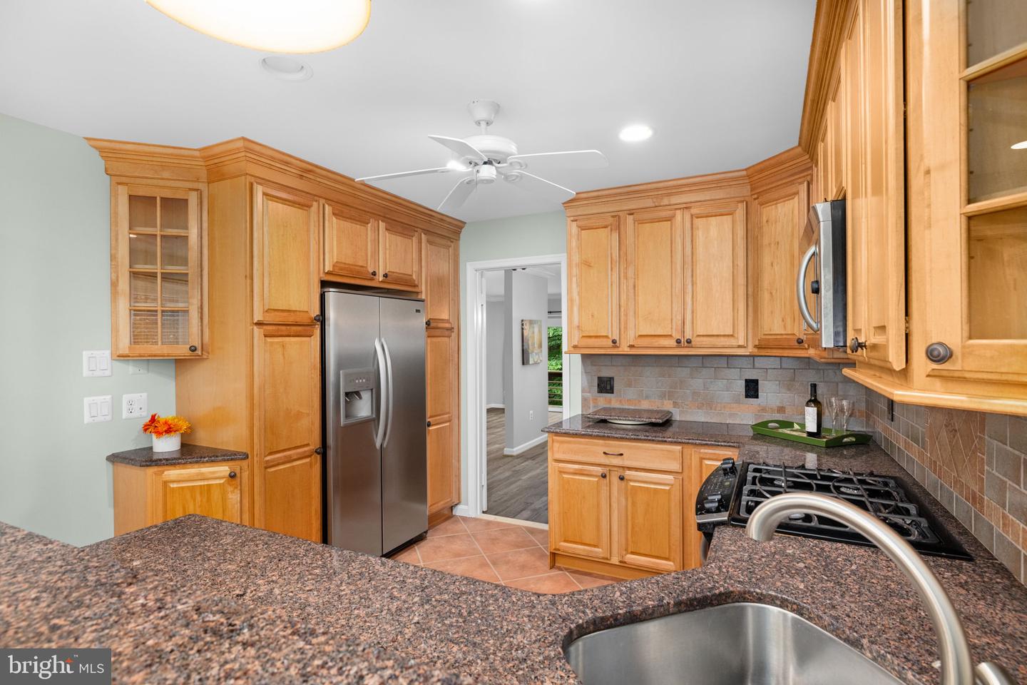 5409 TRIPOLIS CT, BURKE, Virginia 22015, 3 Bedrooms Bedrooms, ,3 BathroomsBathrooms,Residential,For sale,5409 TRIPOLIS CT,VAFX2253320 MLS # VAFX2253320