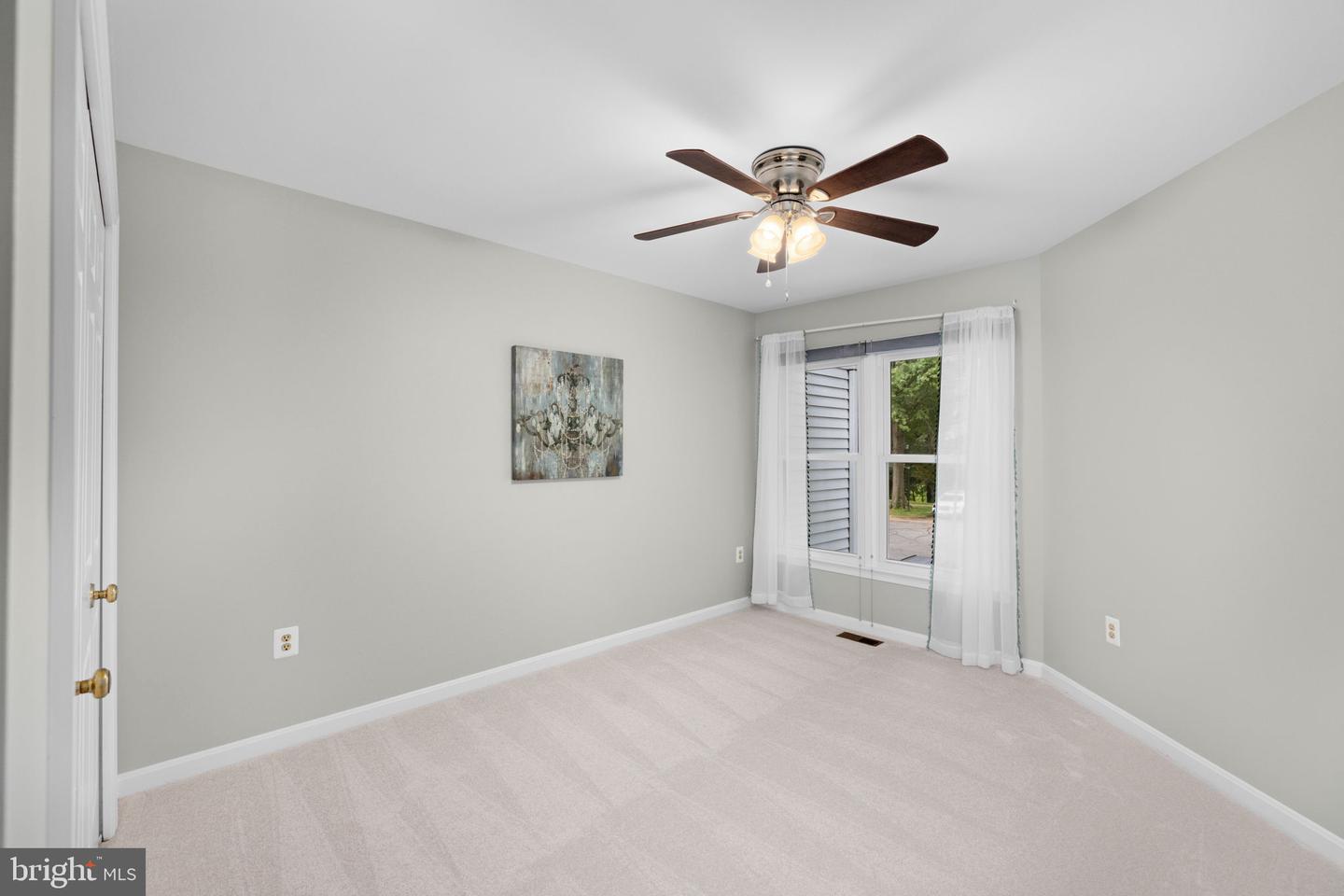 5409 TRIPOLIS CT, BURKE, Virginia 22015, 3 Bedrooms Bedrooms, ,3 BathroomsBathrooms,Residential,For sale,5409 TRIPOLIS CT,VAFX2253320 MLS # VAFX2253320