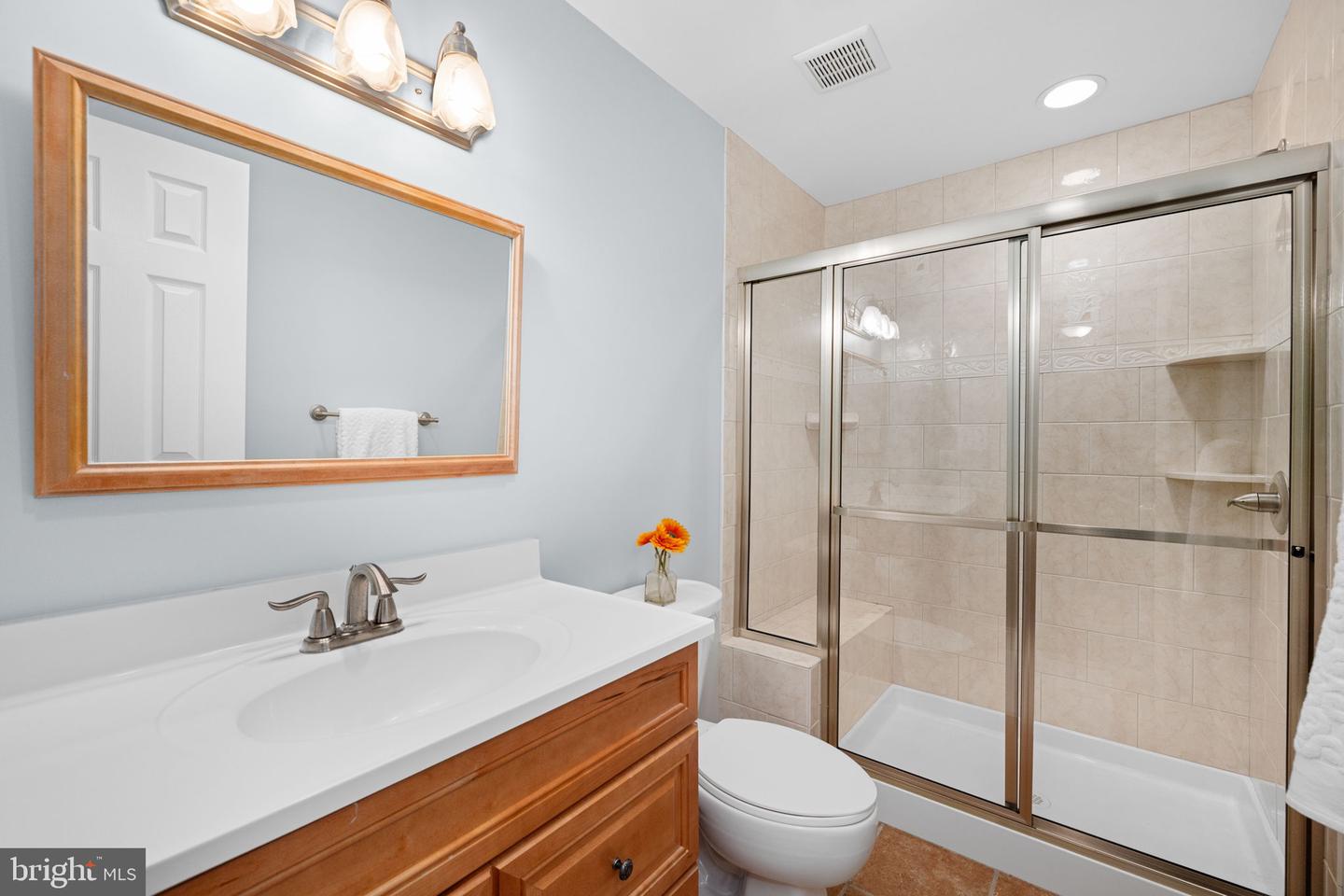 5409 TRIPOLIS CT, BURKE, Virginia 22015, 3 Bedrooms Bedrooms, ,3 BathroomsBathrooms,Residential,For sale,5409 TRIPOLIS CT,VAFX2253320 MLS # VAFX2253320