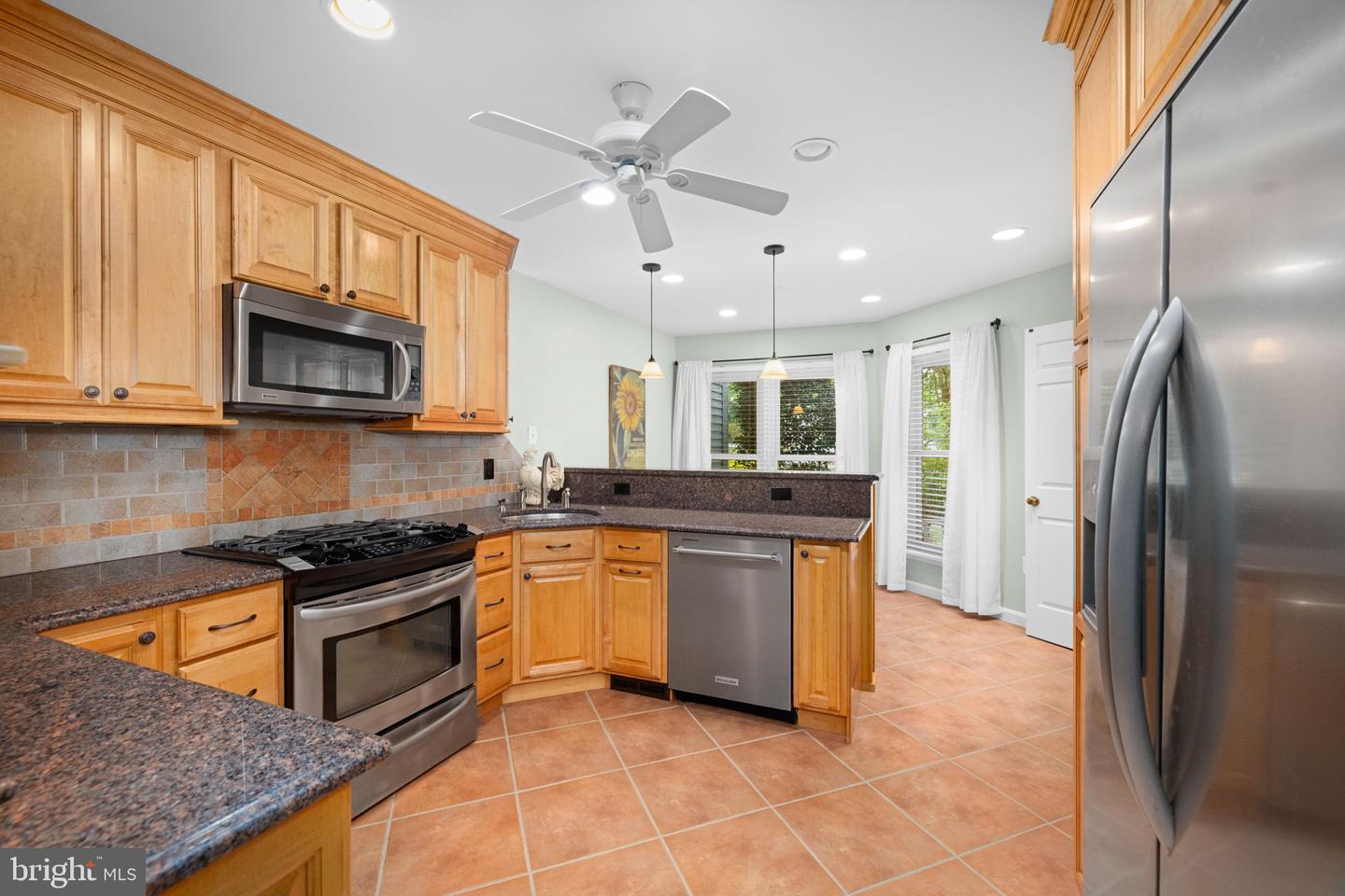 5409 TRIPOLIS CT, BURKE, Virginia 22015, 3 Bedrooms Bedrooms, ,3 BathroomsBathrooms,Residential,For sale,5409 TRIPOLIS CT,VAFX2253320 MLS # VAFX2253320