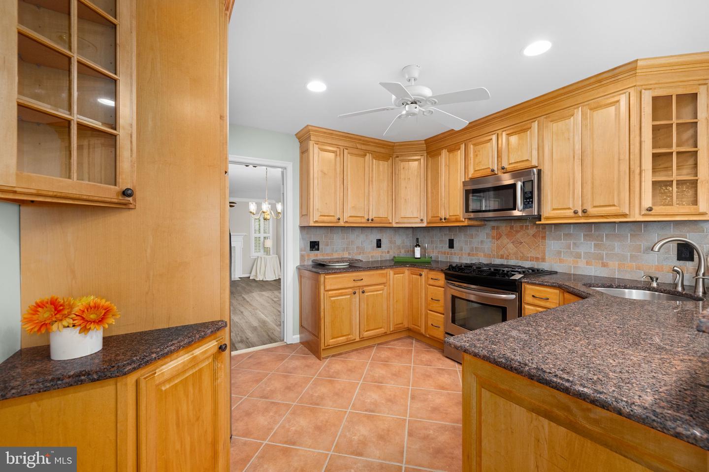 5409 TRIPOLIS CT, BURKE, Virginia 22015, 3 Bedrooms Bedrooms, ,3 BathroomsBathrooms,Residential,For sale,5409 TRIPOLIS CT,VAFX2253320 MLS # VAFX2253320