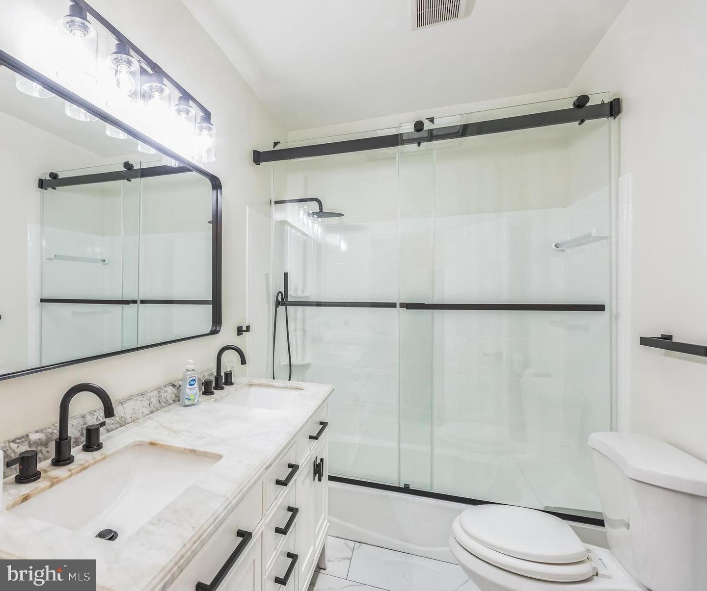 810 MARIETTA PL NW, WASHINGTON, District Of Columbia 20011, 5 Bedrooms Bedrooms, ,2 BathroomsBathrooms,Residential,For sale,810 MARIETTA PL NW,DCDC2208962 MLS # DCDC2208962