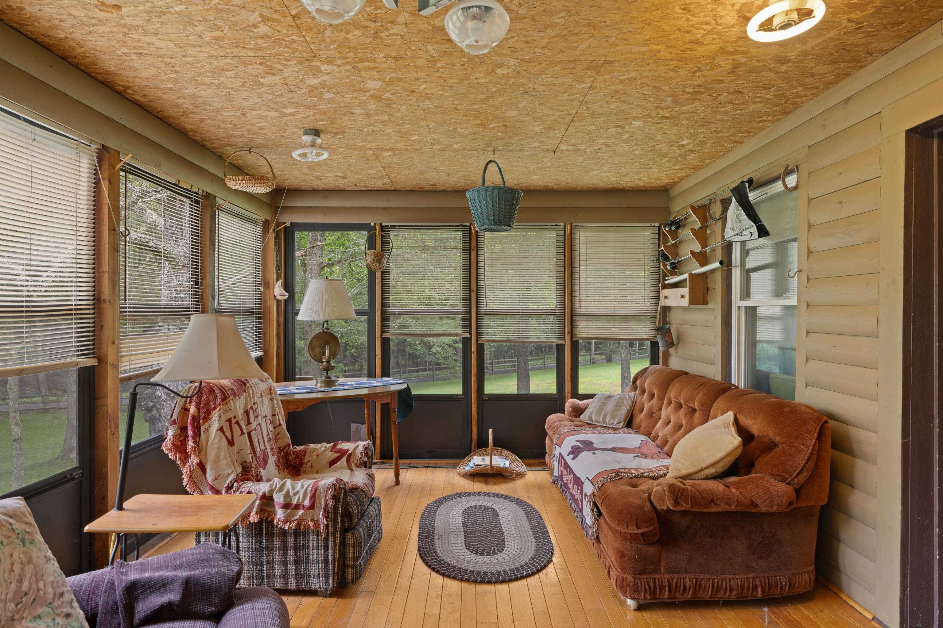 7382 LAUREL FORK RD, BLUE GRASS, Virginia 24413, 2 Bedrooms Bedrooms, ,1 BathroomBathrooms,Residential,7382 LAUREL FORK RD,667991 MLS # 667991