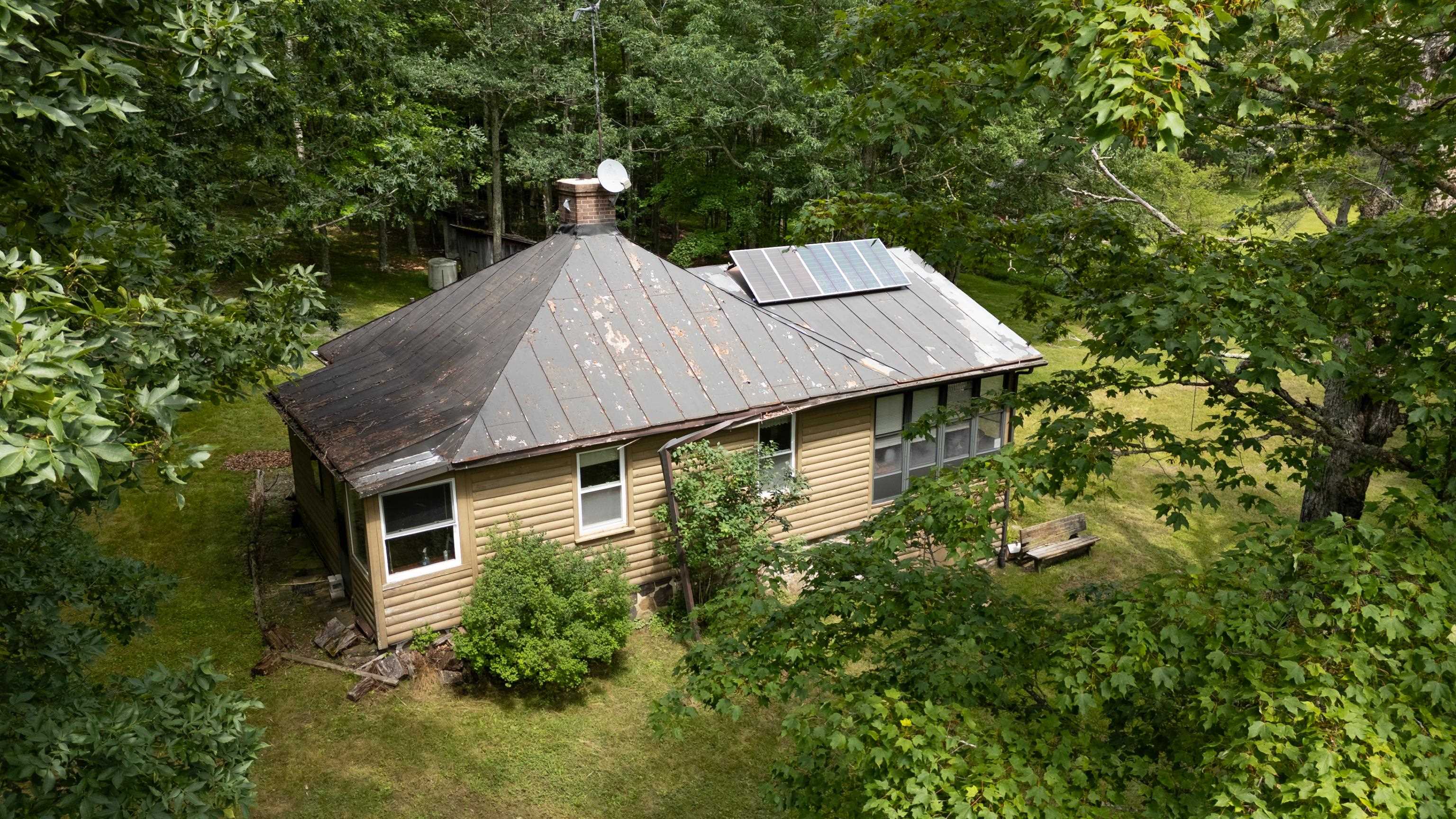 7382 LAUREL FORK RD, BLUE GRASS, Virginia 24413, 2 Bedrooms Bedrooms, ,1 BathroomBathrooms,Residential,7382 LAUREL FORK RD,667991 MLS # 667991