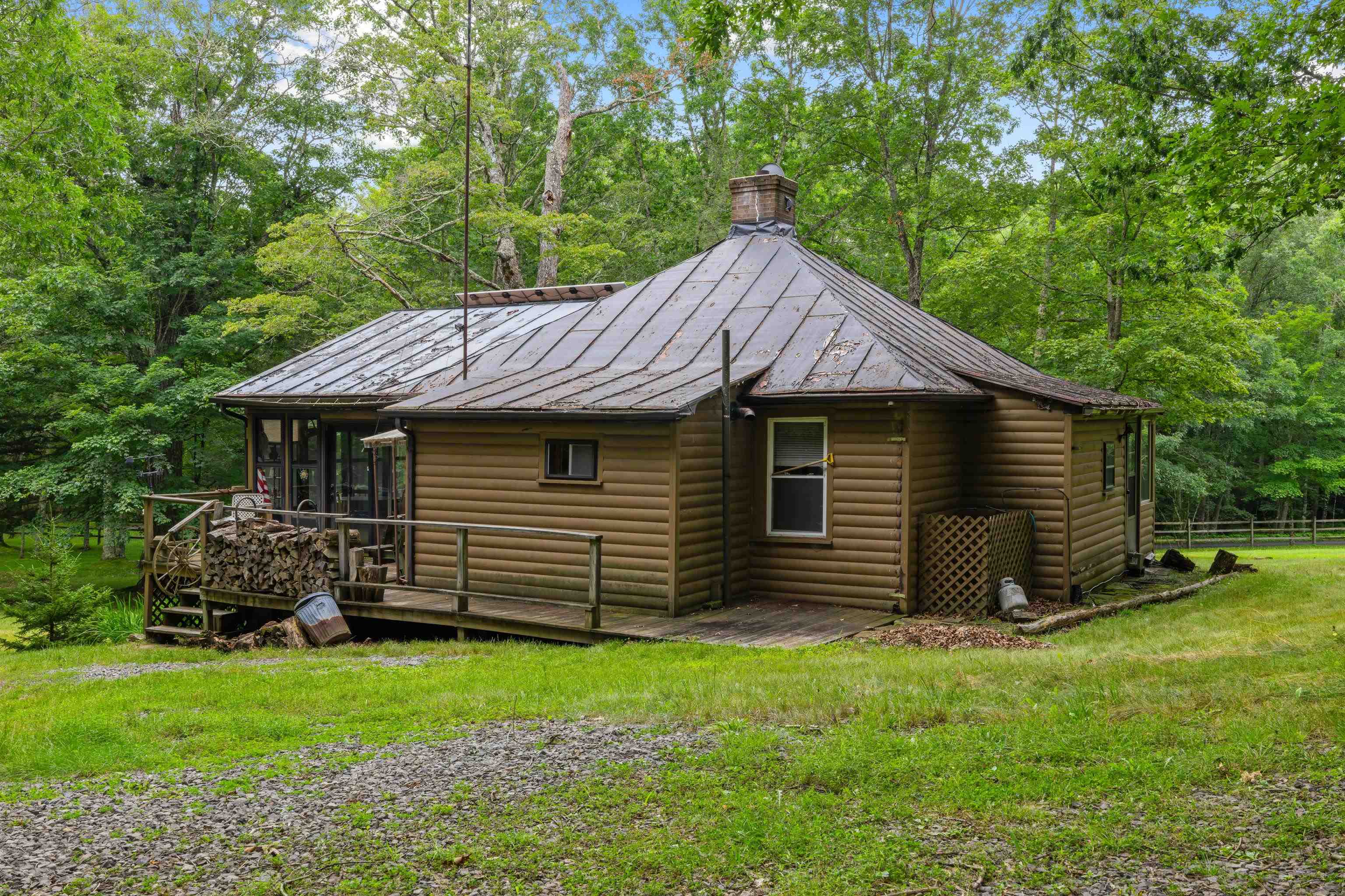 7382 LAUREL FORK RD, BLUE GRASS, Virginia 24413, 2 Bedrooms Bedrooms, ,1 BathroomBathrooms,Residential,7382 LAUREL FORK RD,667991 MLS # 667991