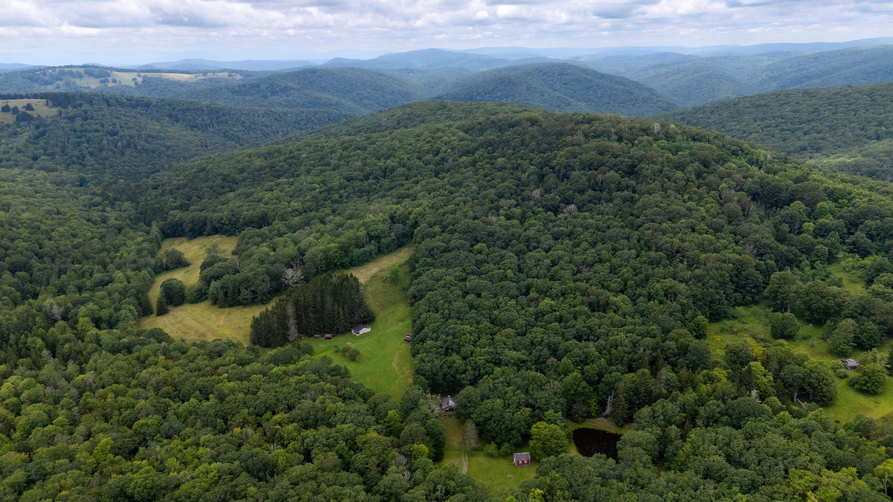 7382 LAUREL FORK RD, BLUE GRASS, Virginia 24413, 2 Bedrooms Bedrooms, ,1 BathroomBathrooms,Residential,7382 LAUREL FORK RD,667991 MLS # 667991