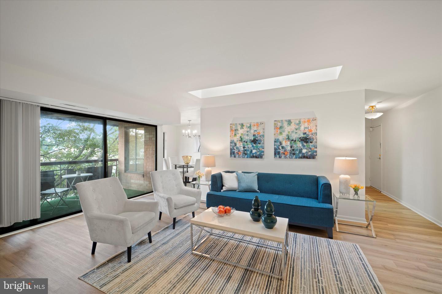 7613 LEE HWY #302, FALLS CHURCH, Virginia 22042, 2 Bedrooms Bedrooms, ,1 BathroomBathrooms,Residential,For sale,7613 LEE HWY #302,VAFX2254786 MLS # VAFX2254786