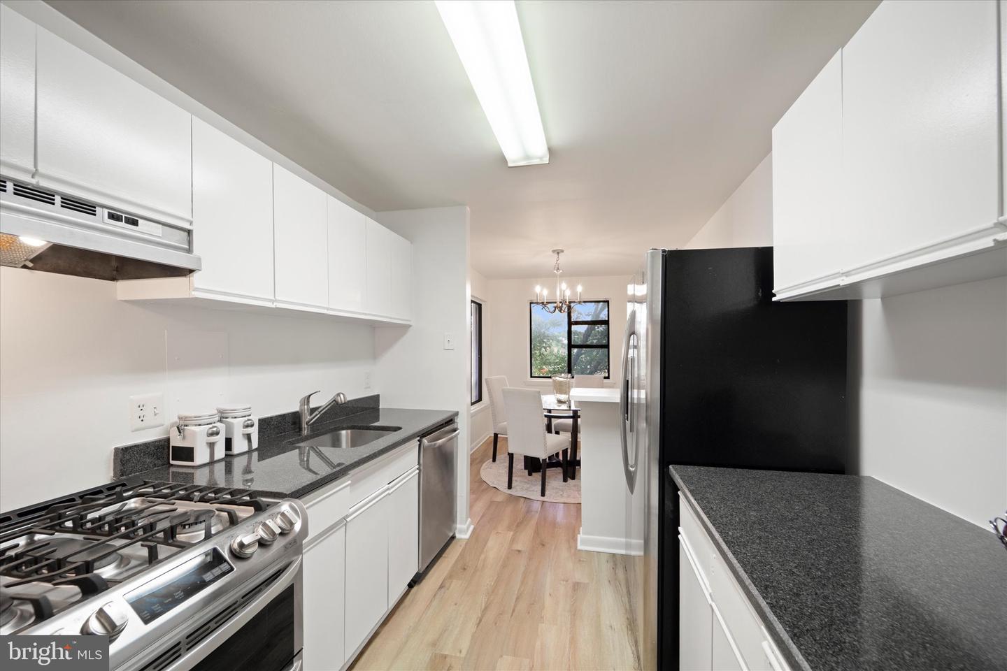 7613 LEE HWY #302, FALLS CHURCH, Virginia 22042, 2 Bedrooms Bedrooms, ,1 BathroomBathrooms,Residential,For sale,7613 LEE HWY #302,VAFX2254786 MLS # VAFX2254786