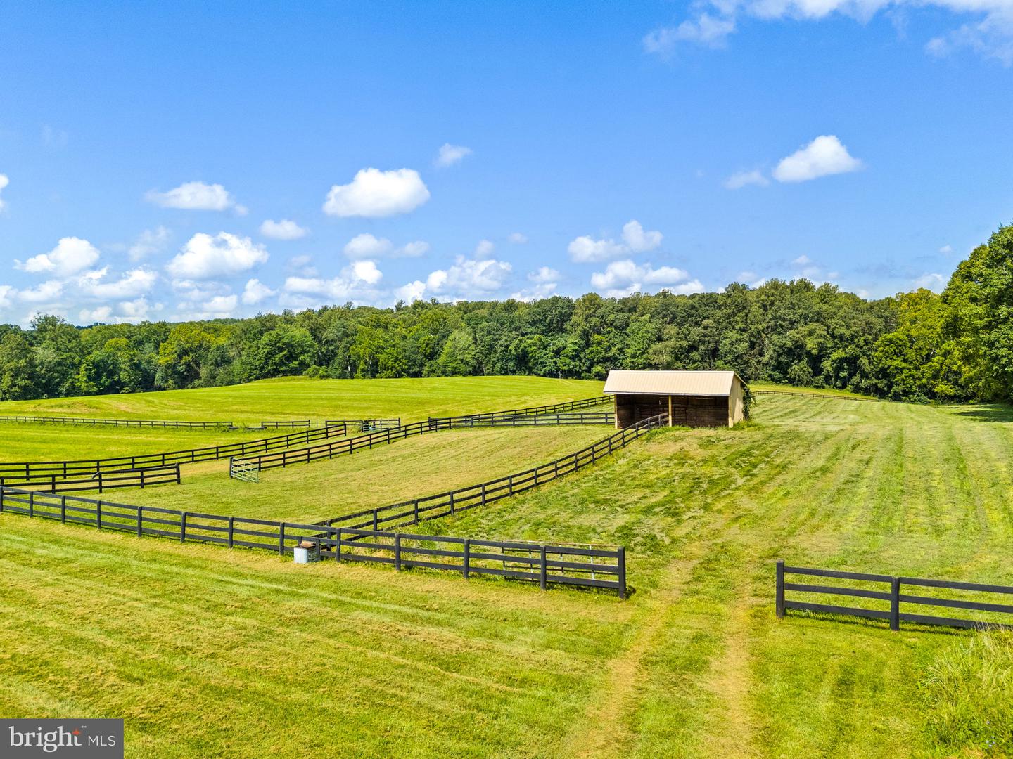 3418 HALFWAY RD, THE PLAINS, Virginia 20198, 5 Bedrooms Bedrooms, ,4 BathroomsBathrooms,Residential,For sale,3418 HALFWAY RD,VAFQ2017424 MLS # VAFQ2017424