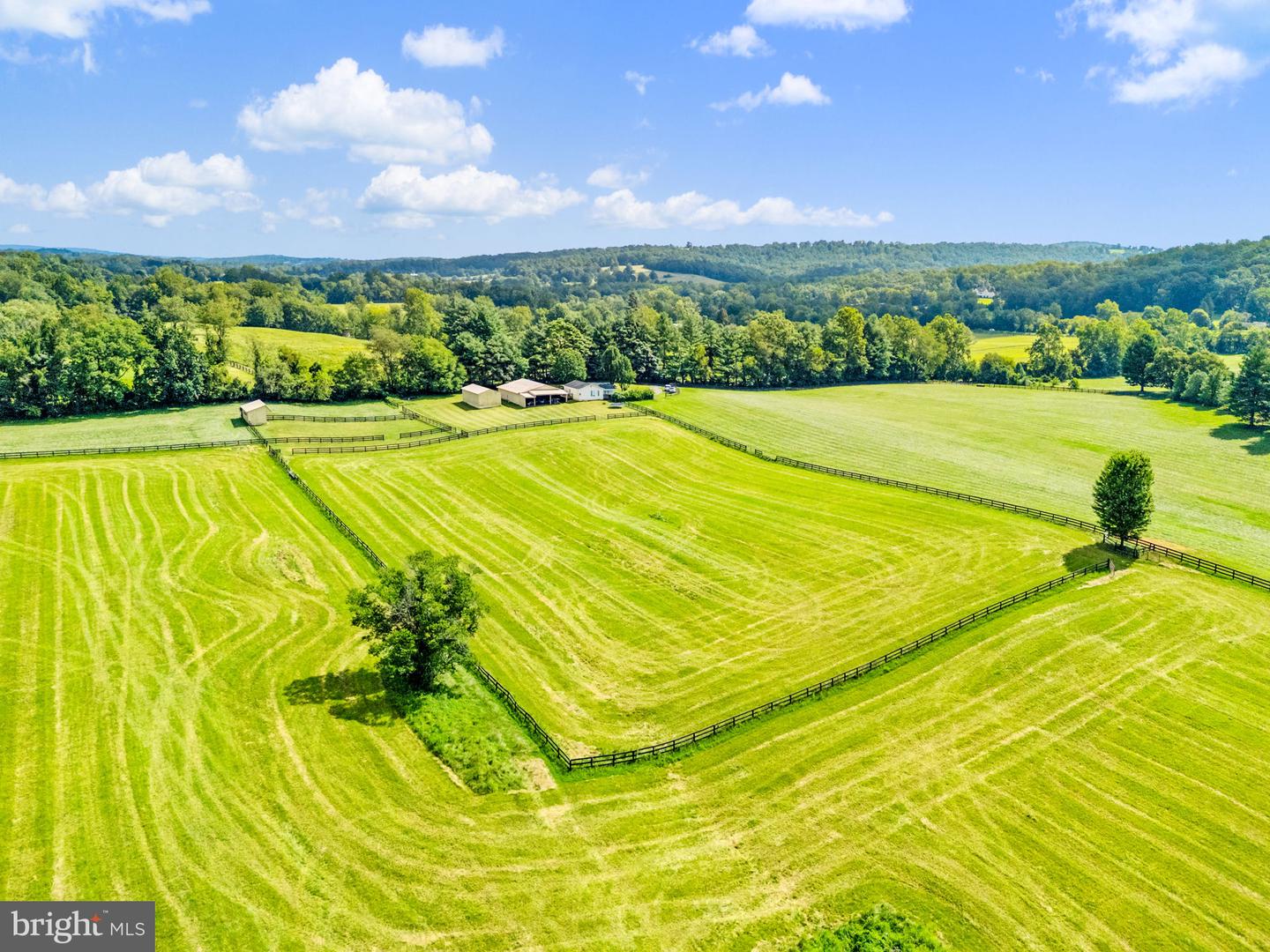 3418 HALFWAY RD, THE PLAINS, Virginia 20198, 5 Bedrooms Bedrooms, ,4 BathroomsBathrooms,Residential,For sale,3418 HALFWAY RD,VAFQ2017424 MLS # VAFQ2017424