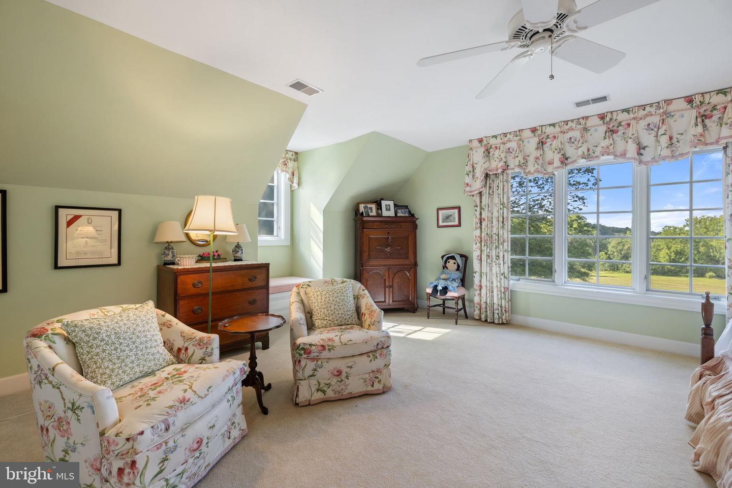 3418 HALFWAY RD, THE PLAINS, Virginia 20198, 5 Bedrooms Bedrooms, ,4 BathroomsBathrooms,Residential,For sale,3418 HALFWAY RD,VAFQ2017424 MLS # VAFQ2017424