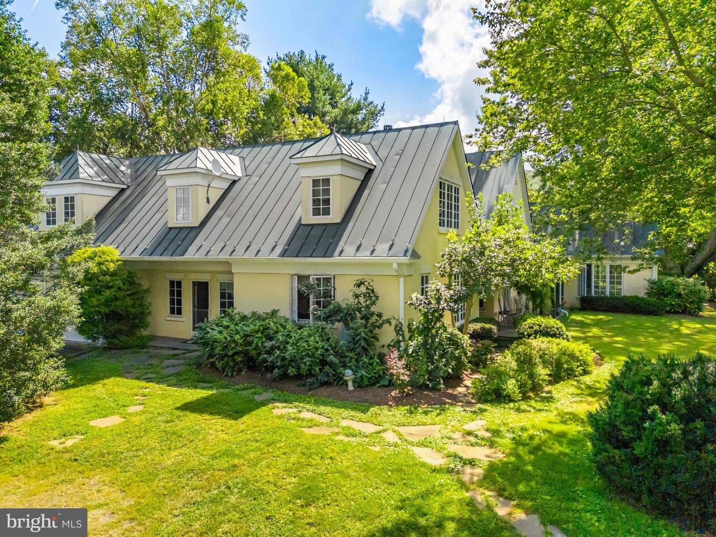 3418 HALFWAY RD, THE PLAINS, Virginia 20198, 5 Bedrooms Bedrooms, ,4 BathroomsBathrooms,Residential,For sale,3418 HALFWAY RD,VAFQ2017424 MLS # VAFQ2017424