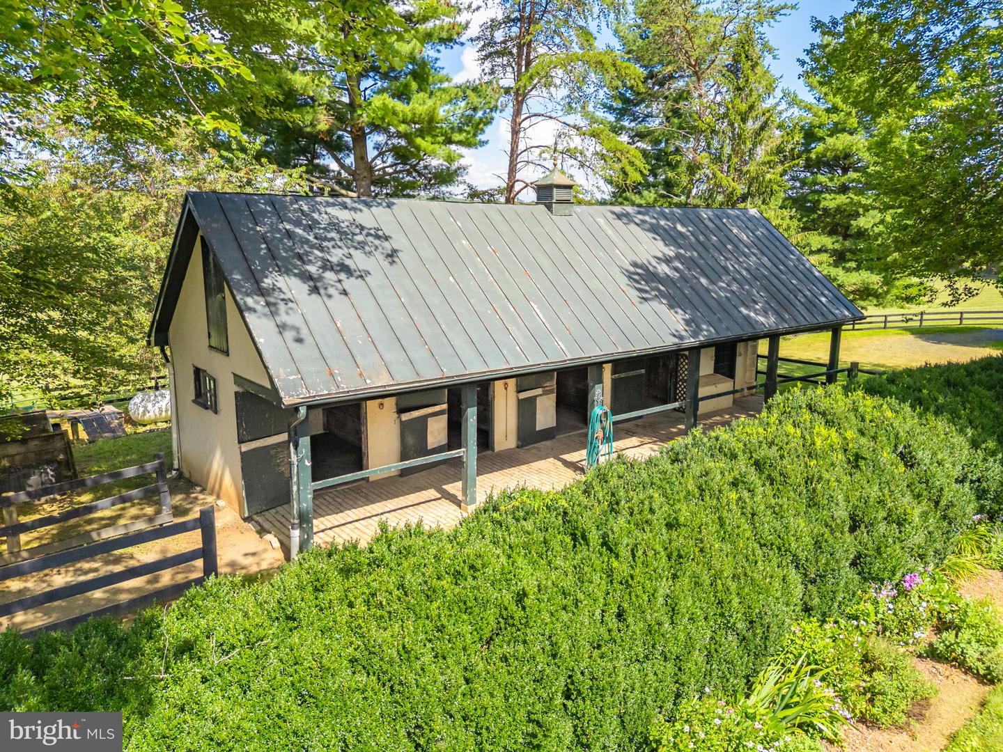 3418 HALFWAY RD, THE PLAINS, Virginia 20198, 5 Bedrooms Bedrooms, ,4 BathroomsBathrooms,Residential,For sale,3418 HALFWAY RD,VAFQ2017424 MLS # VAFQ2017424