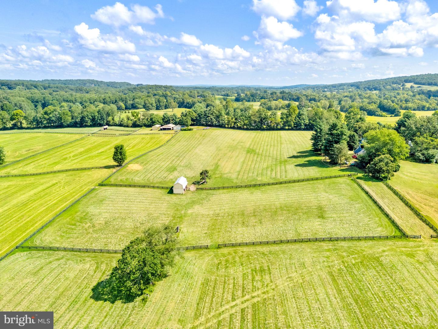 3418 HALFWAY RD, THE PLAINS, Virginia 20198, 5 Bedrooms Bedrooms, ,4 BathroomsBathrooms,Residential,For sale,3418 HALFWAY RD,VAFQ2017424 MLS # VAFQ2017424