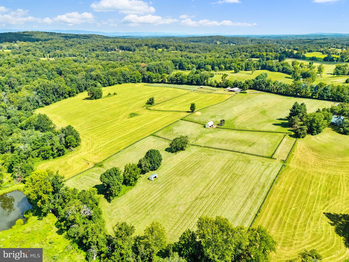 3418 HALFWAY RD, THE PLAINS, Virginia 20198, 5 Bedrooms Bedrooms, ,4 BathroomsBathrooms,Residential,For sale,3418 HALFWAY RD,VAFQ2017424 MLS # VAFQ2017424
