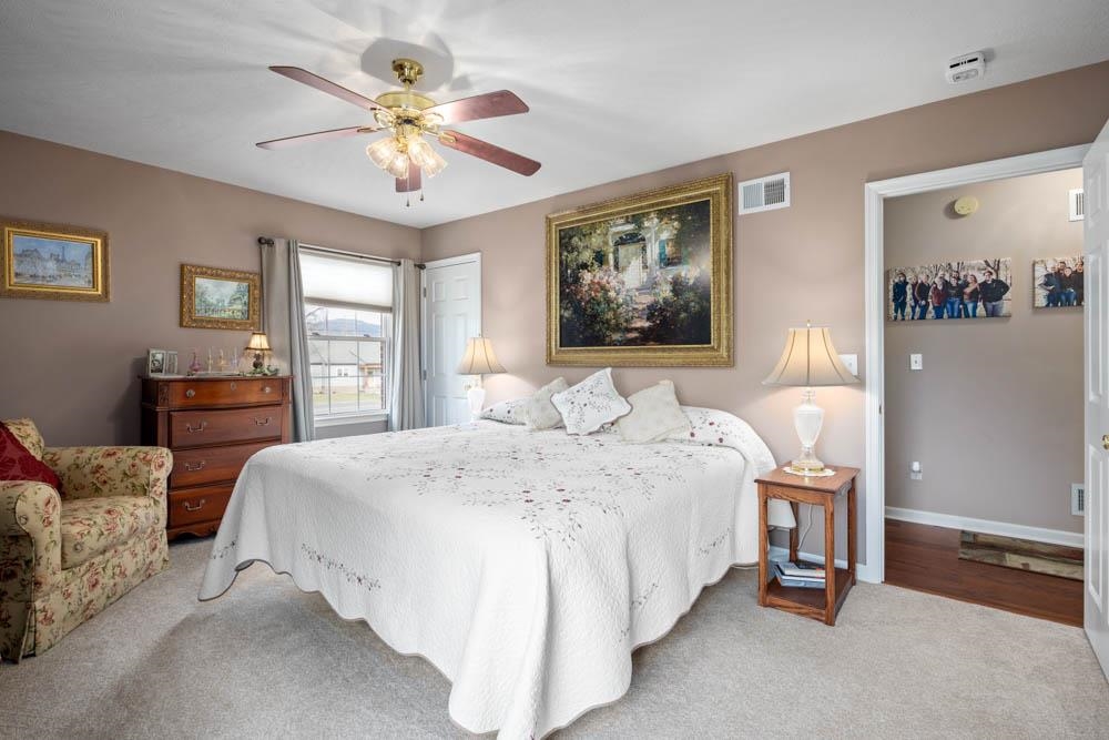 406 THREE LEAGUES RD, MCGAHEYSVILLE, Virginia 22840, 3 Bedrooms Bedrooms, ,2 BathroomsBathrooms,Residential,welcome to 406 Three Leagues Road,406 THREE LEAGUES RD,668004 MLS # 668004