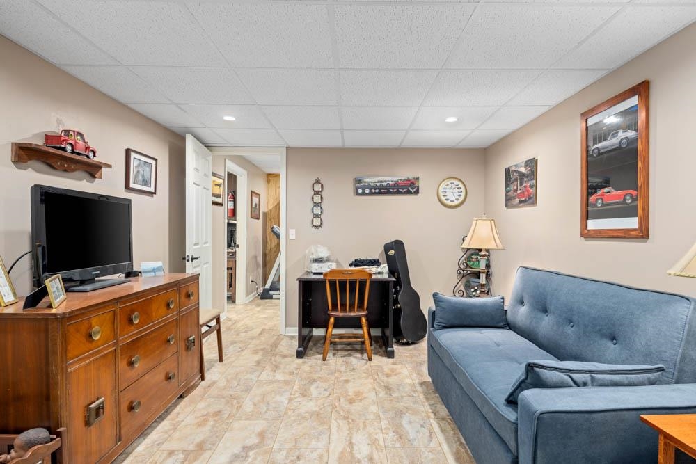 406 THREE LEAGUES RD, MCGAHEYSVILLE, Virginia 22840, 3 Bedrooms Bedrooms, ,2 BathroomsBathrooms,Residential,welcome to 406 Three Leagues Road,406 THREE LEAGUES RD,668004 MLS # 668004