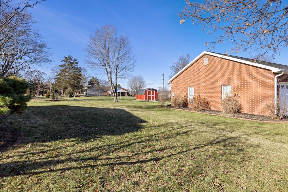 406 THREE LEAGUES RD, MCGAHEYSVILLE, Virginia 22840, 3 Bedrooms Bedrooms, ,2 BathroomsBathrooms,Residential,welcome to 406 Three Leagues Road,406 THREE LEAGUES RD,668004 MLS # 668004