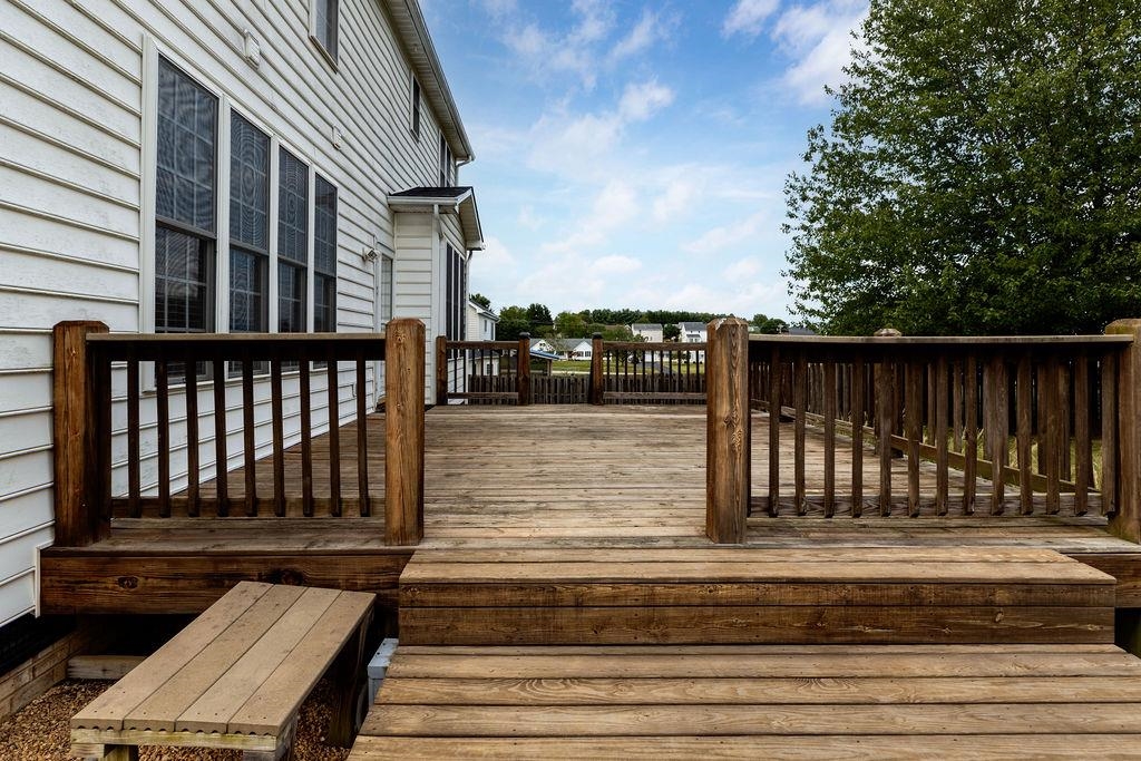 30 SIR ROBIN RD, WAYNESBORO, Virginia 22980, 4 Bedrooms Bedrooms, ,2 BathroomsBathrooms,Residential,30 SIR ROBIN RD,668008 MLS # 668008