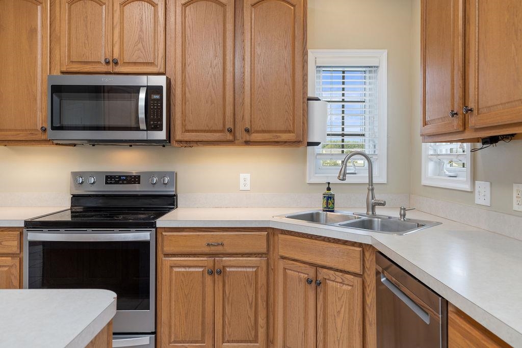 30 SIR ROBIN RD, WAYNESBORO, Virginia 22980, 4 Bedrooms Bedrooms, ,2 BathroomsBathrooms,Residential,30 SIR ROBIN RD,668008 MLS # 668008
