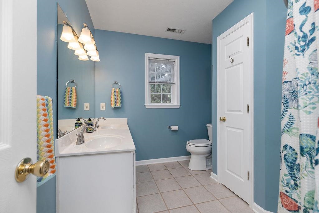 30 SIR ROBIN RD, WAYNESBORO, Virginia 22980, 4 Bedrooms Bedrooms, ,2 BathroomsBathrooms,Residential,30 SIR ROBIN RD,668008 MLS # 668008