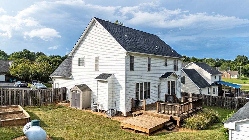 30 SIR ROBIN RD, WAYNESBORO, Virginia 22980, 4 Bedrooms Bedrooms, ,2 BathroomsBathrooms,Residential,30 SIR ROBIN RD,668008 MLS # 668008